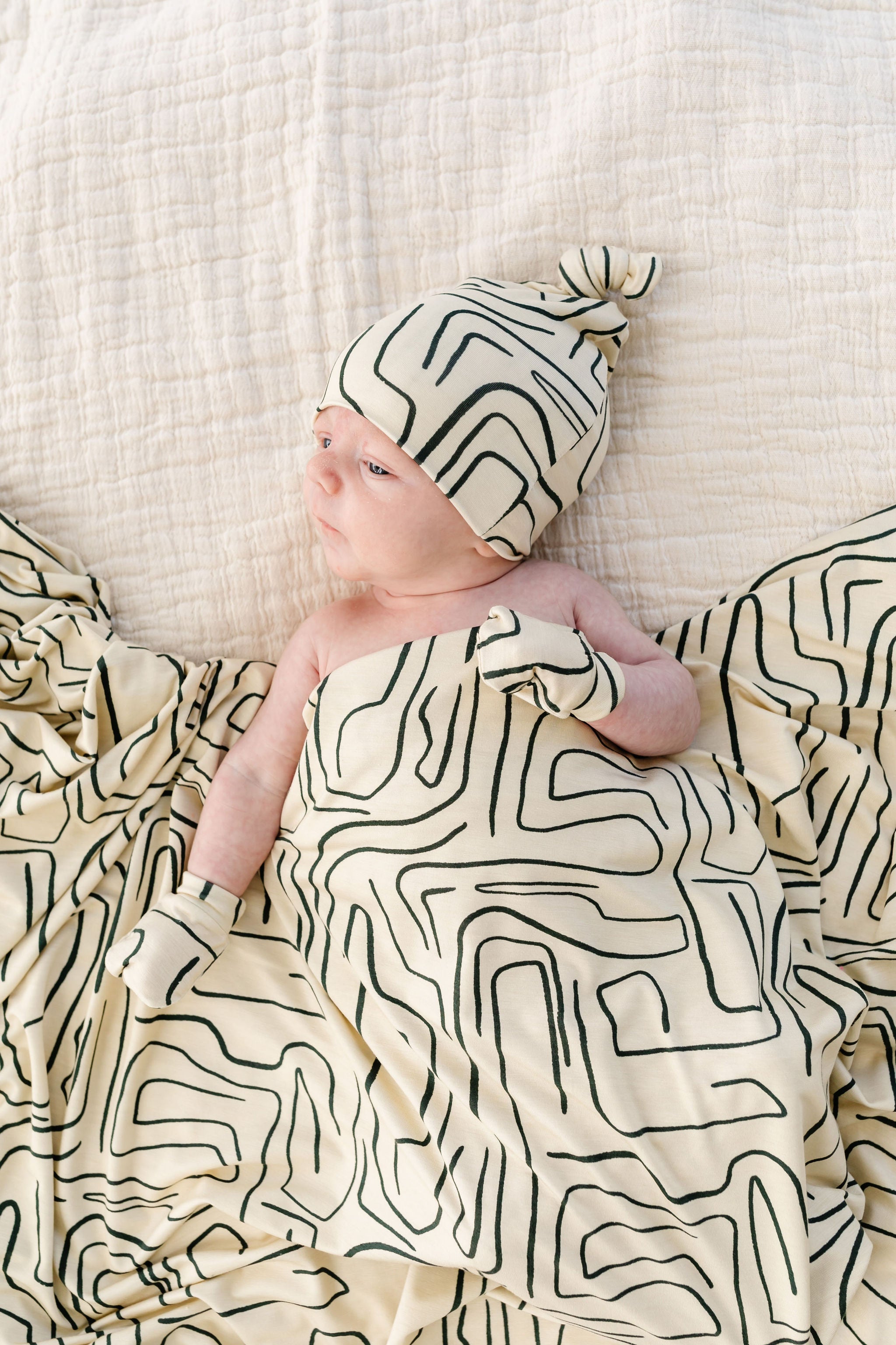 Atticus No Scratch Mittens