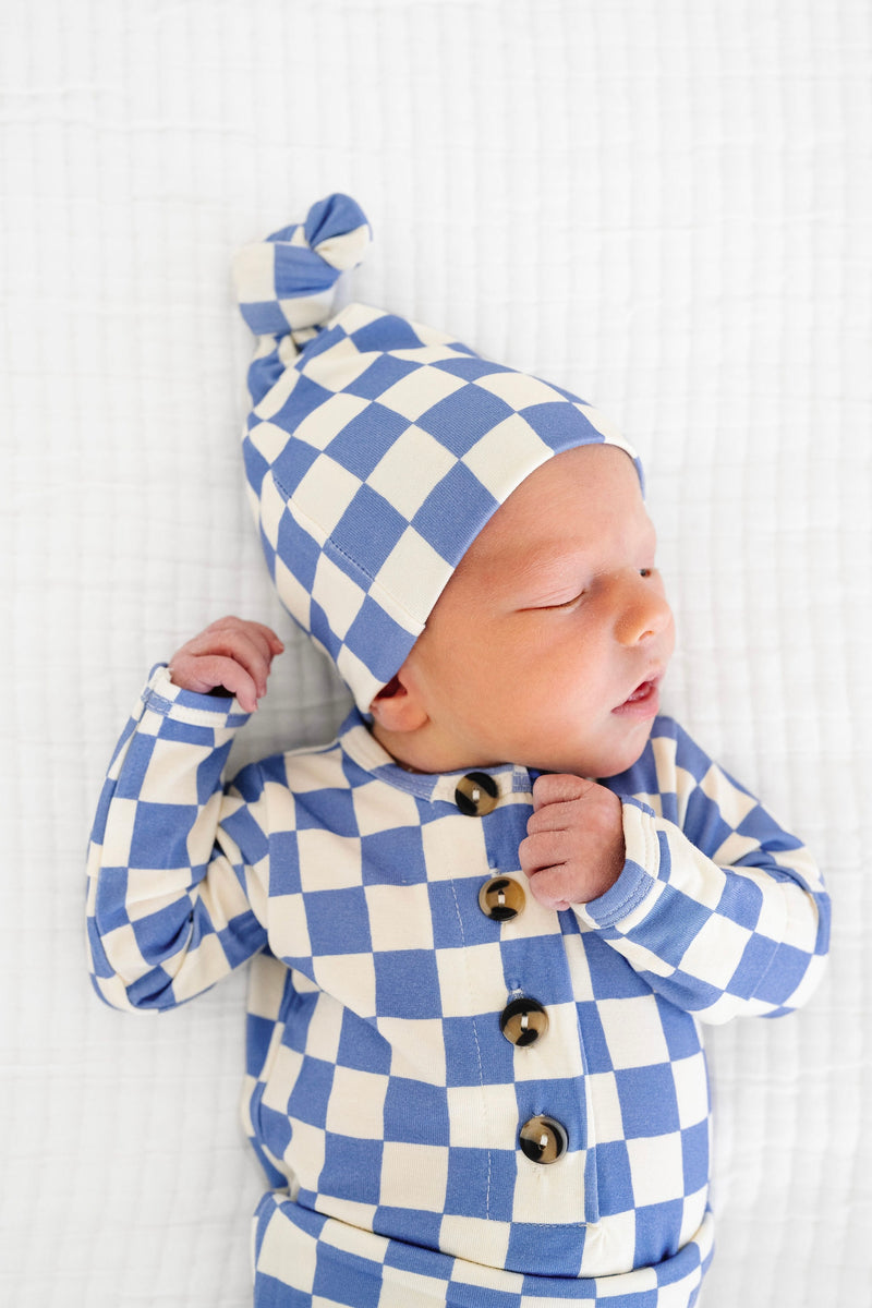 Jett Newborn Hat Bundle (Gown)