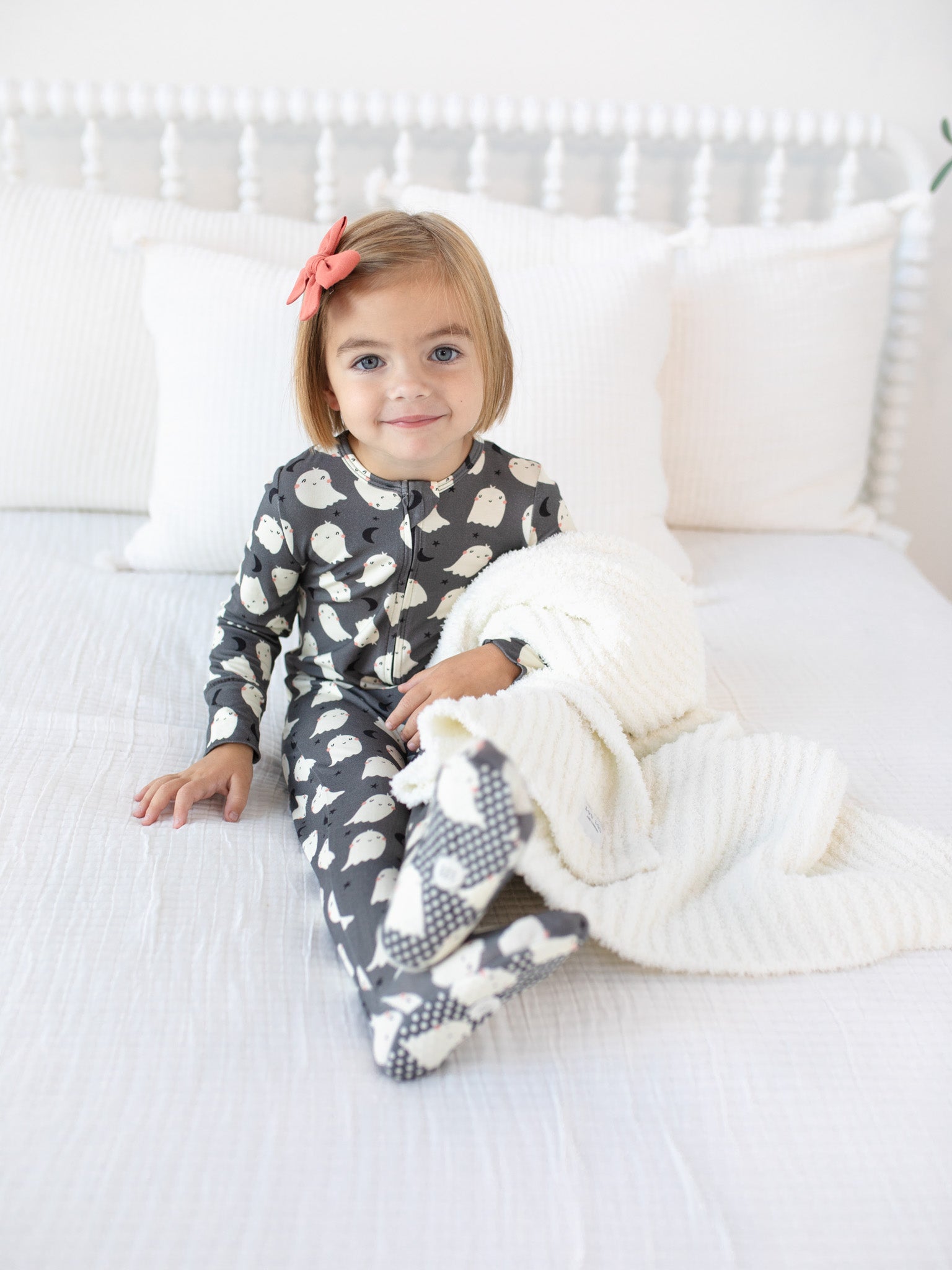 Happy Ghost Zipper Footies