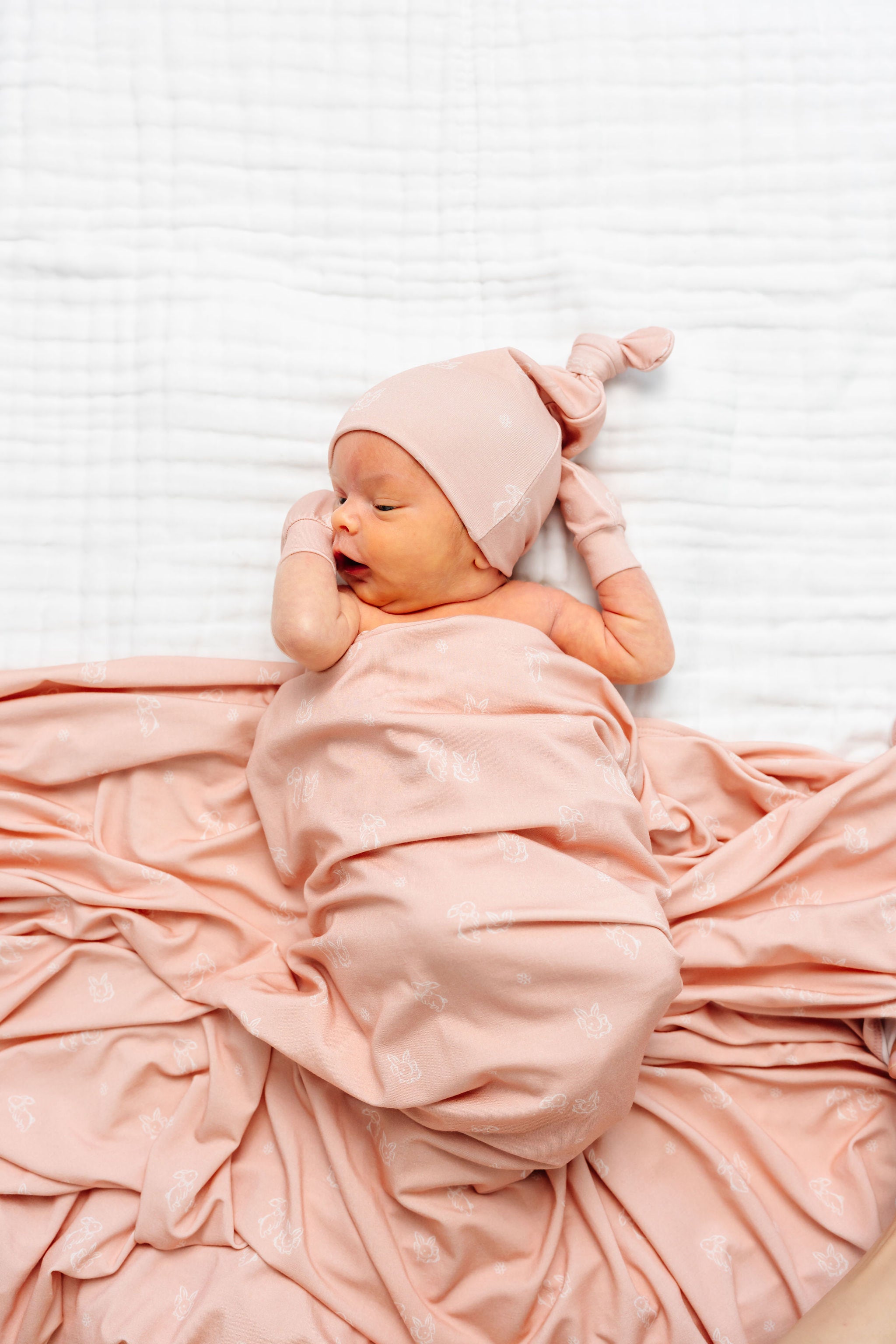 Eloise No Scratch Mittens