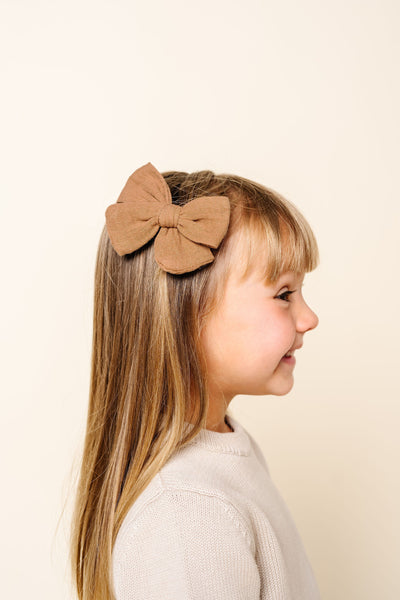 Adventure Bow - Cinnamon Clip