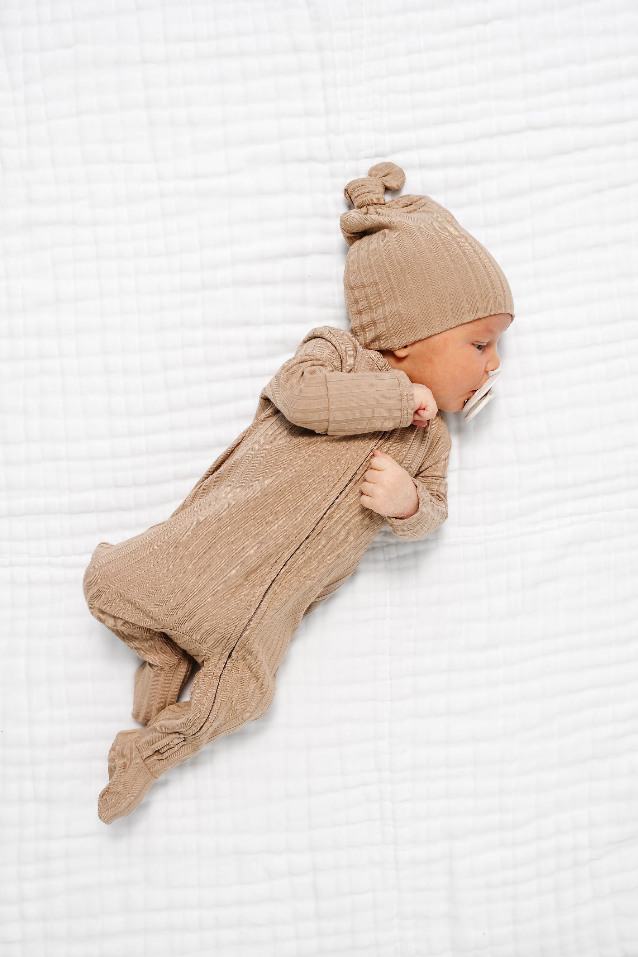 Jake Ribbed Zipper Footies