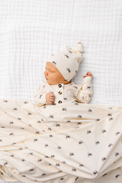 Freddy Newborn Hat Bundle (Top + Bottom)