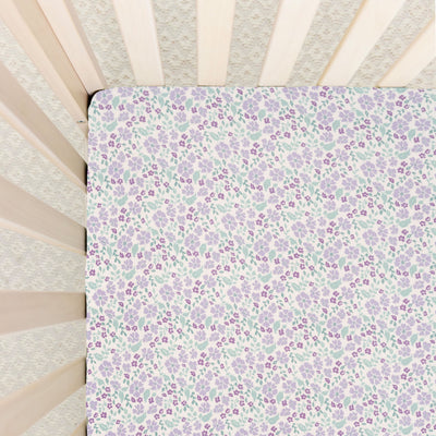 Lily Crib Sheet