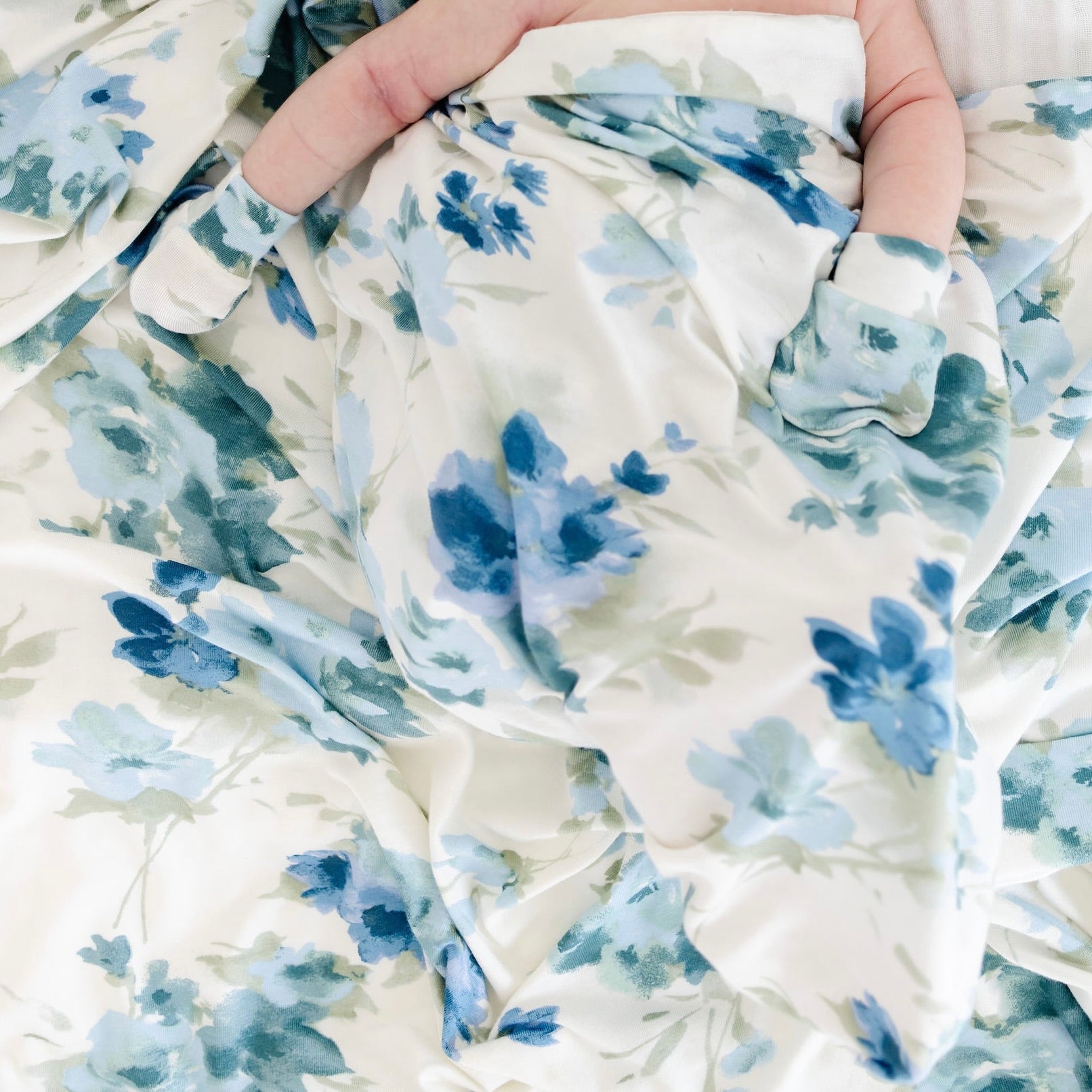 Camilla No Scratch Mittens