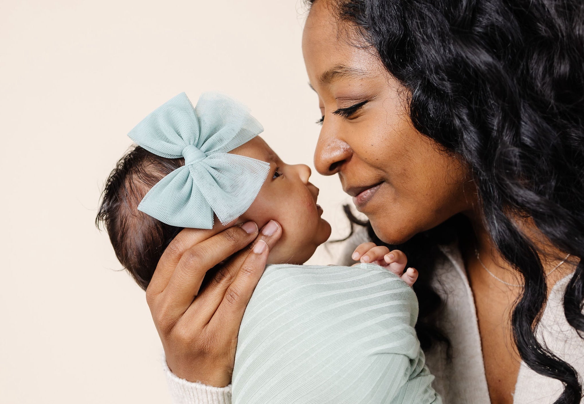 Ways to Serve a New Mom