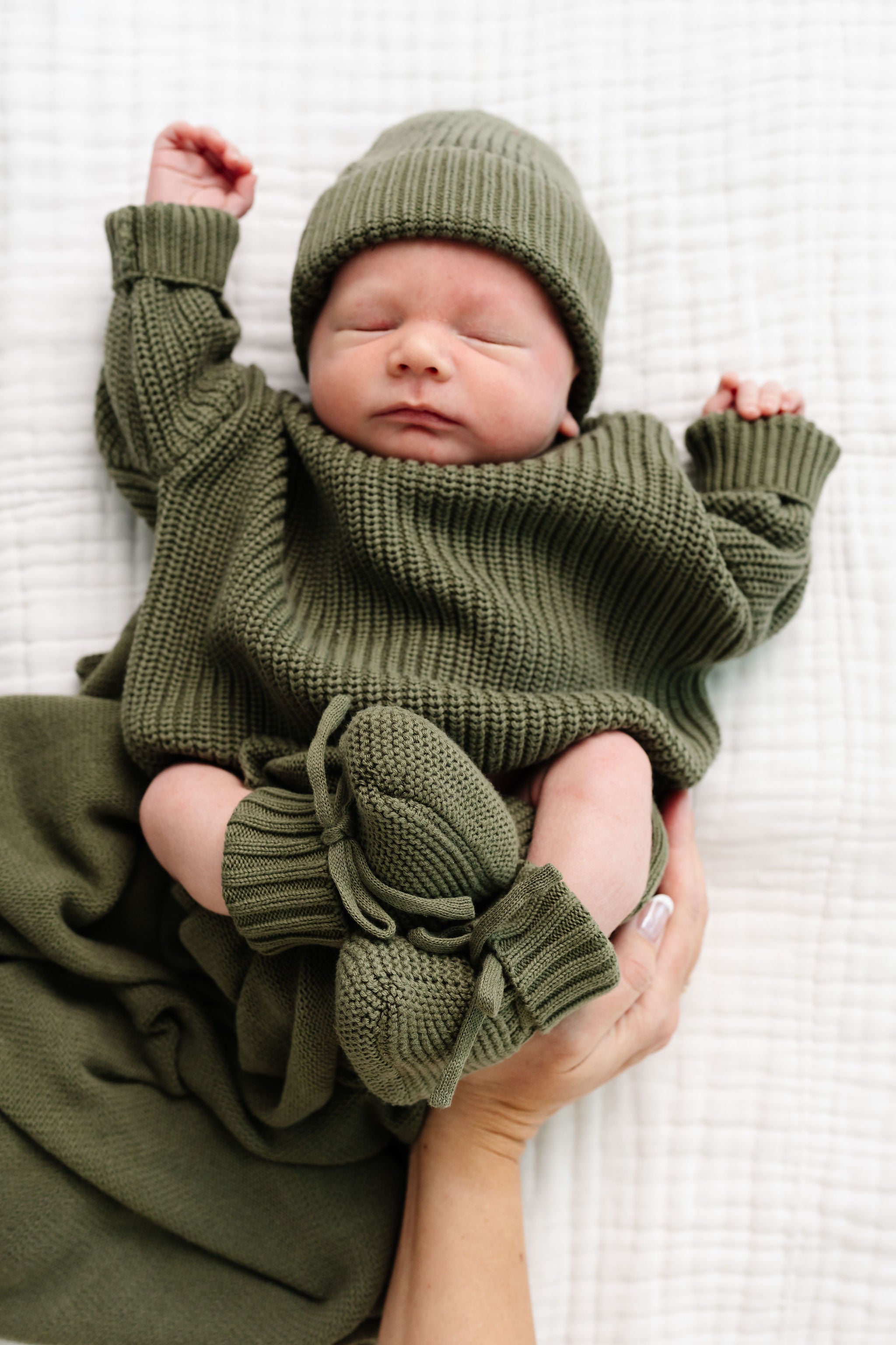 Knit Booties - Olive