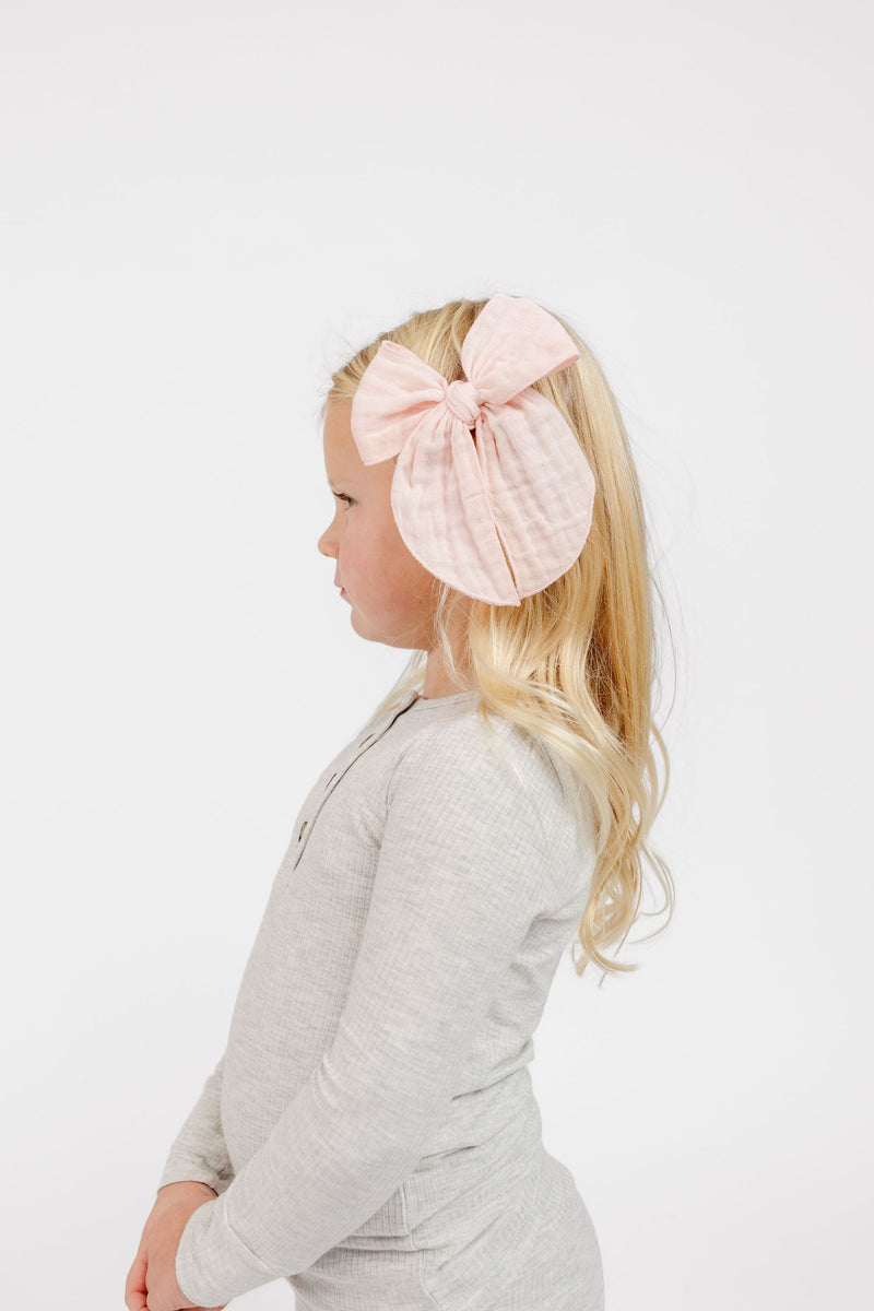 Cloud Muslin™ Heirloom Bow - Blush Clip