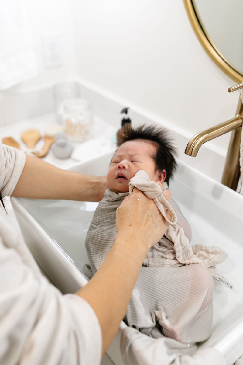 Bath - Swaddle Blanket - Adrian Ribbed