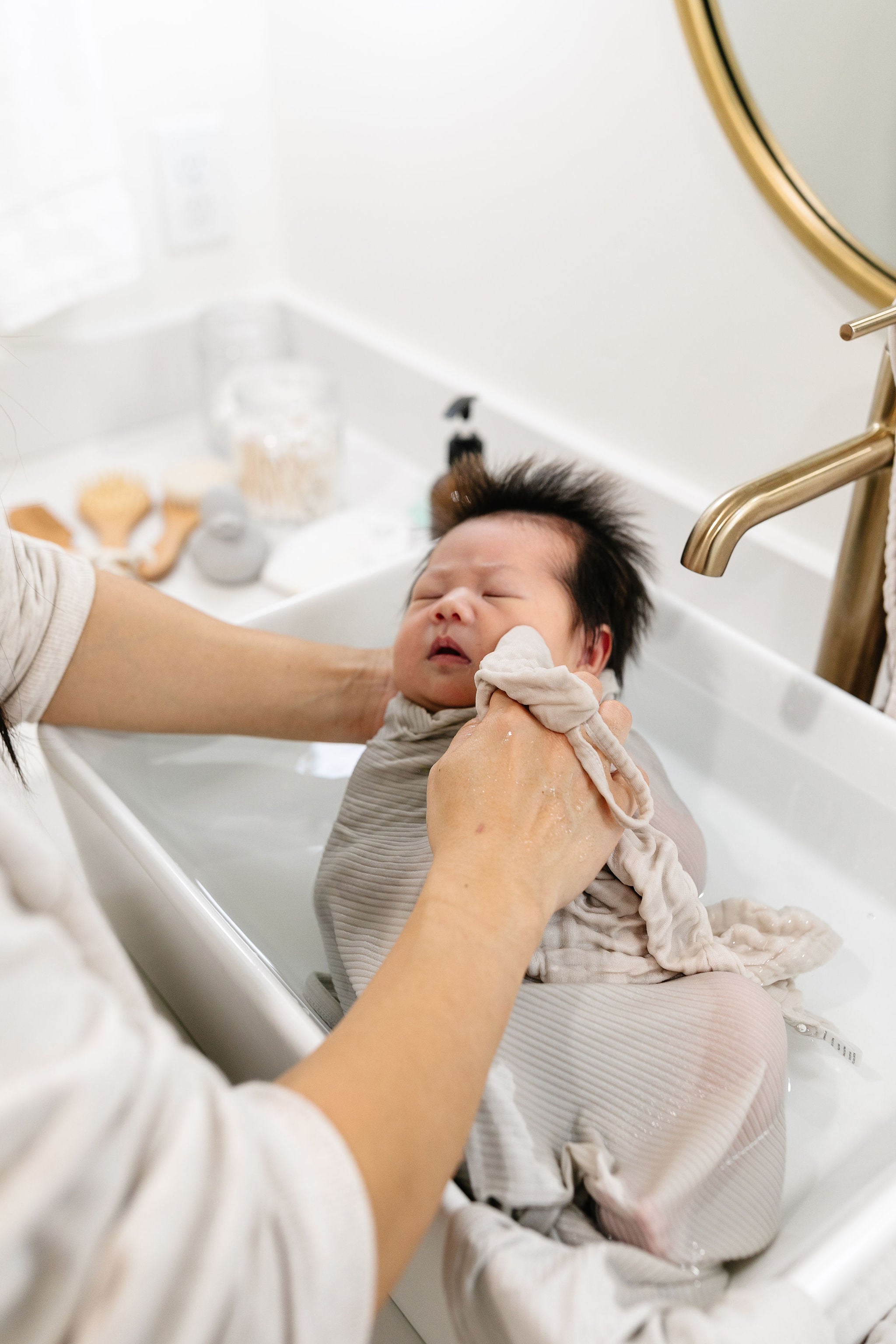 Bath - Swaddle Blanket - Leo