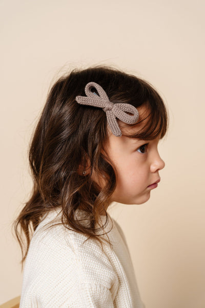 Sweater Bow - Taupe Knit Clip