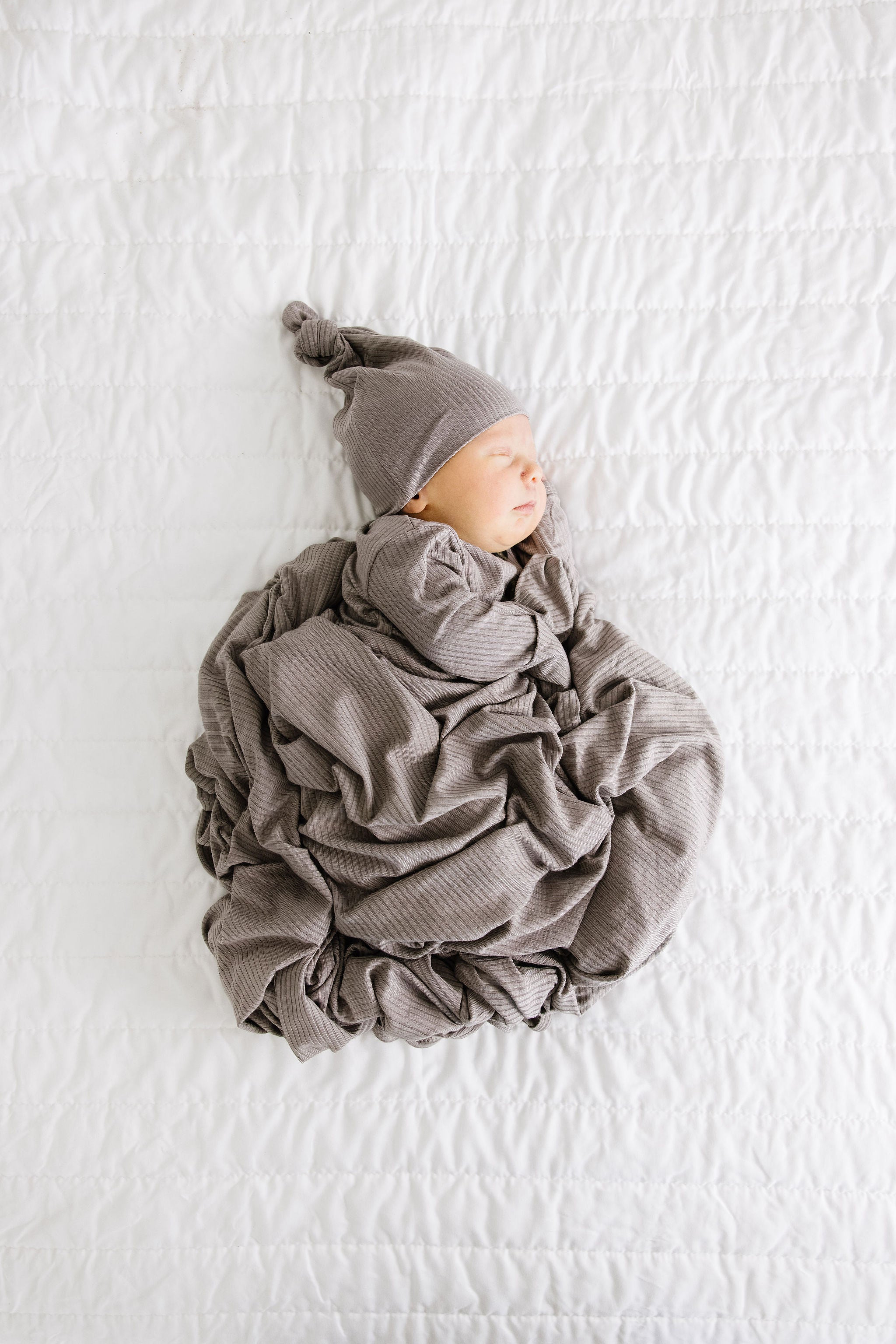 Beau Ribbed Newborn Hat Bundle (Top + Bottom)