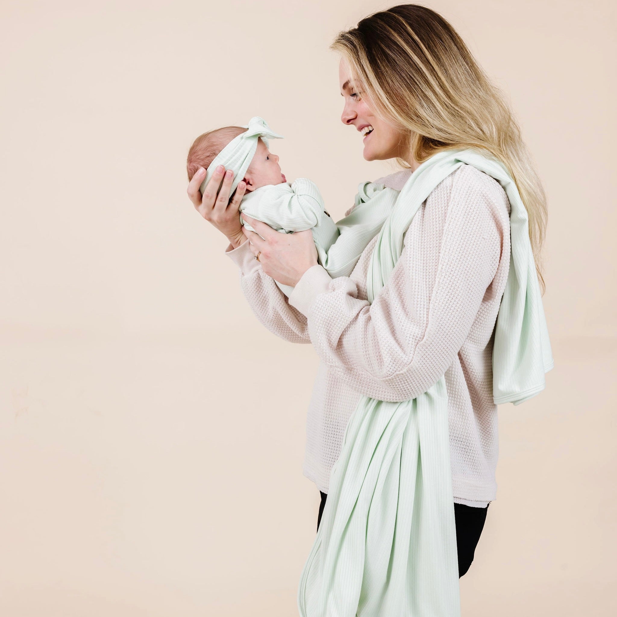 Presley Ribbed Swaddle Blanket