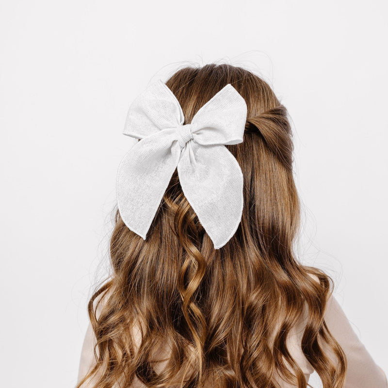 December - Heirloom Bow - White Shimmer Clip