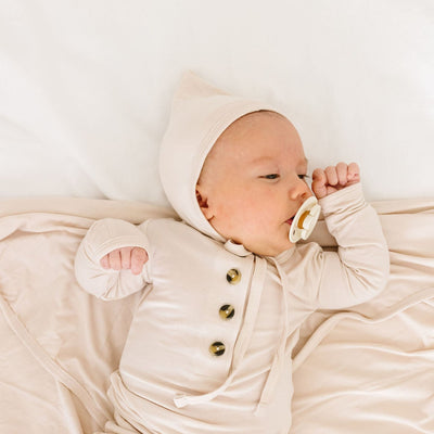 Winnie Pixie Bonnet