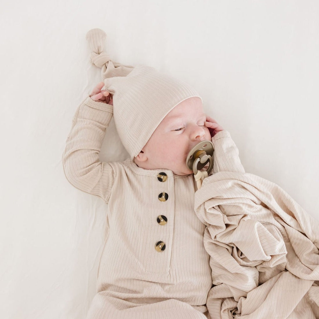 Cove Ribbed Newborn Hat Bundle (Top + Bottom)