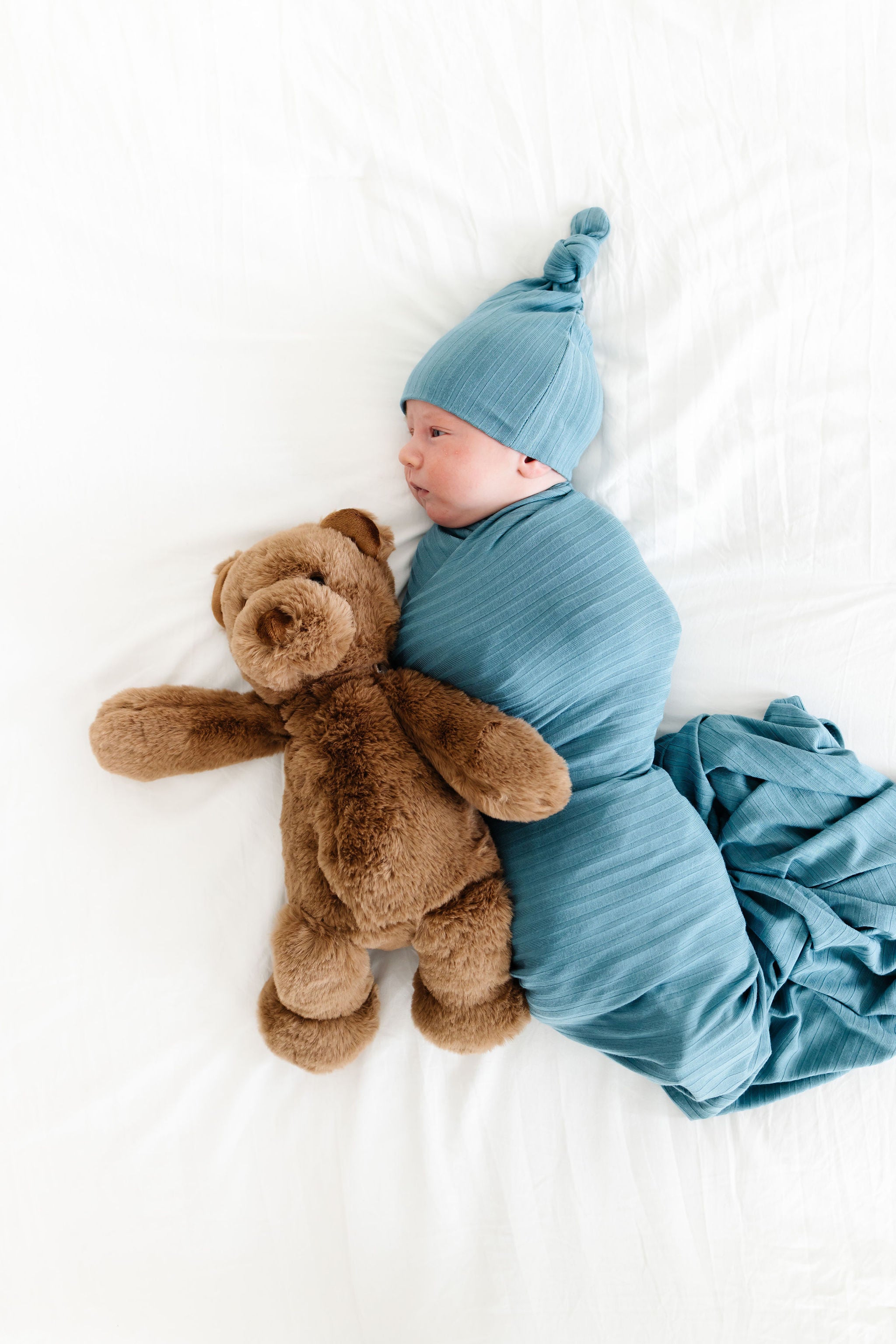 Duke Ribbed Swaddle Blanket