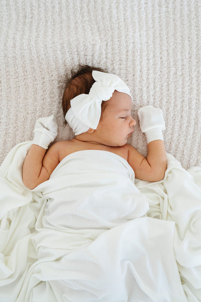 Wren Ribbed Newborn Headband Bundle + Knotted Gown