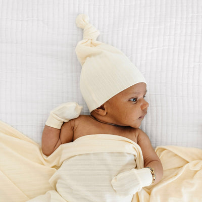 Quinn Ribbed Top Knot Hat