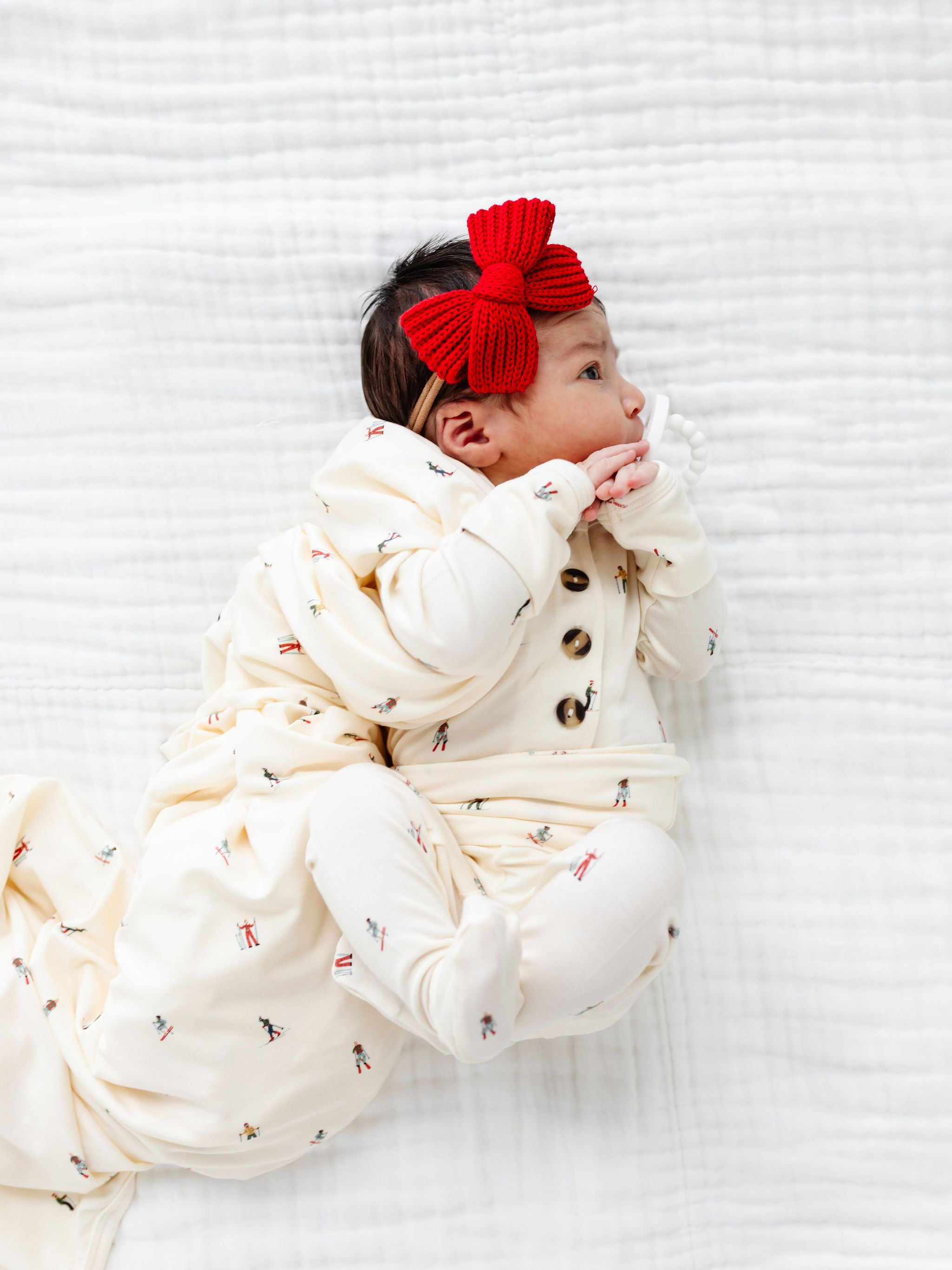 Sweater Bow - Red Chunky Knit