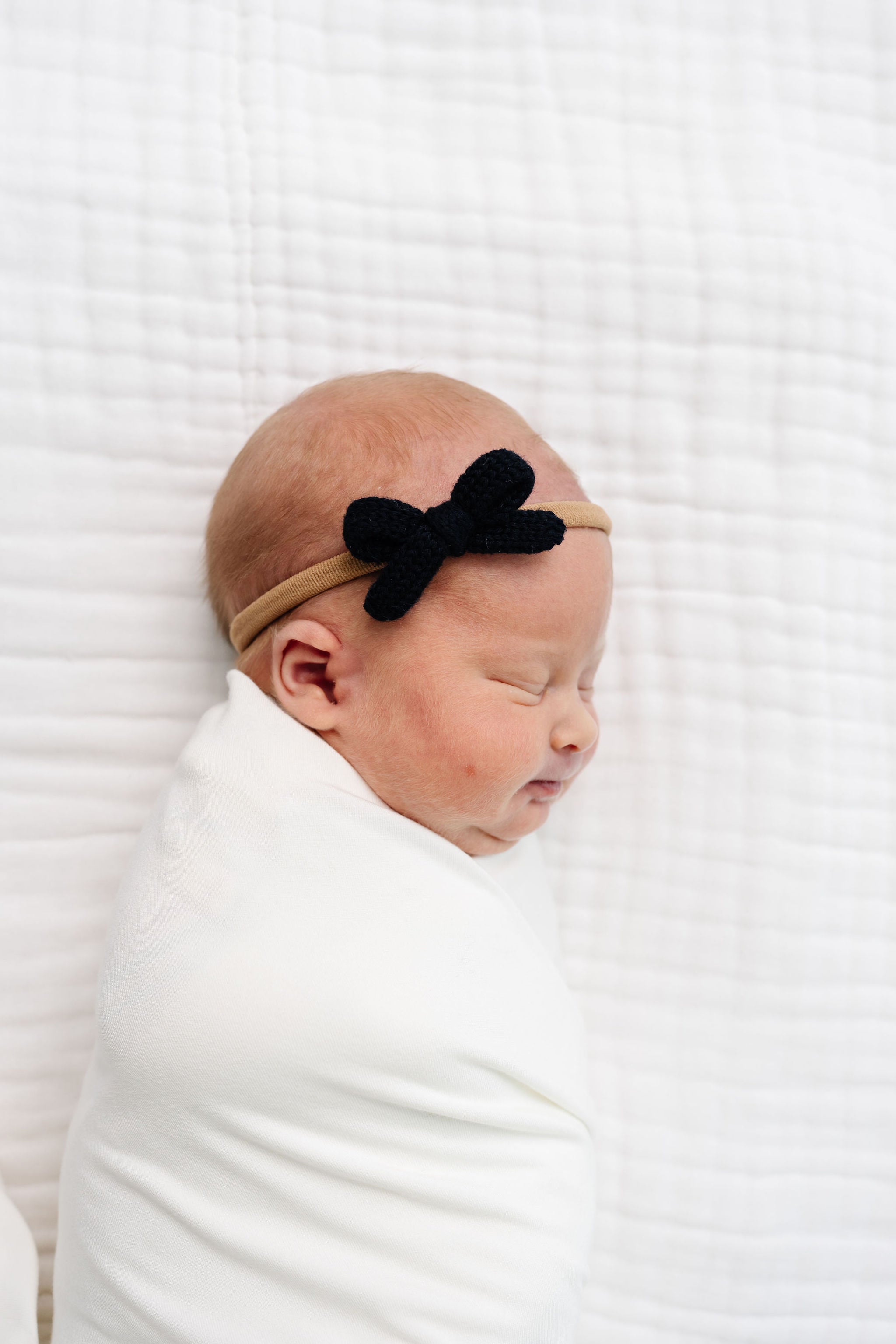 Sweater Bow - Black Knit
