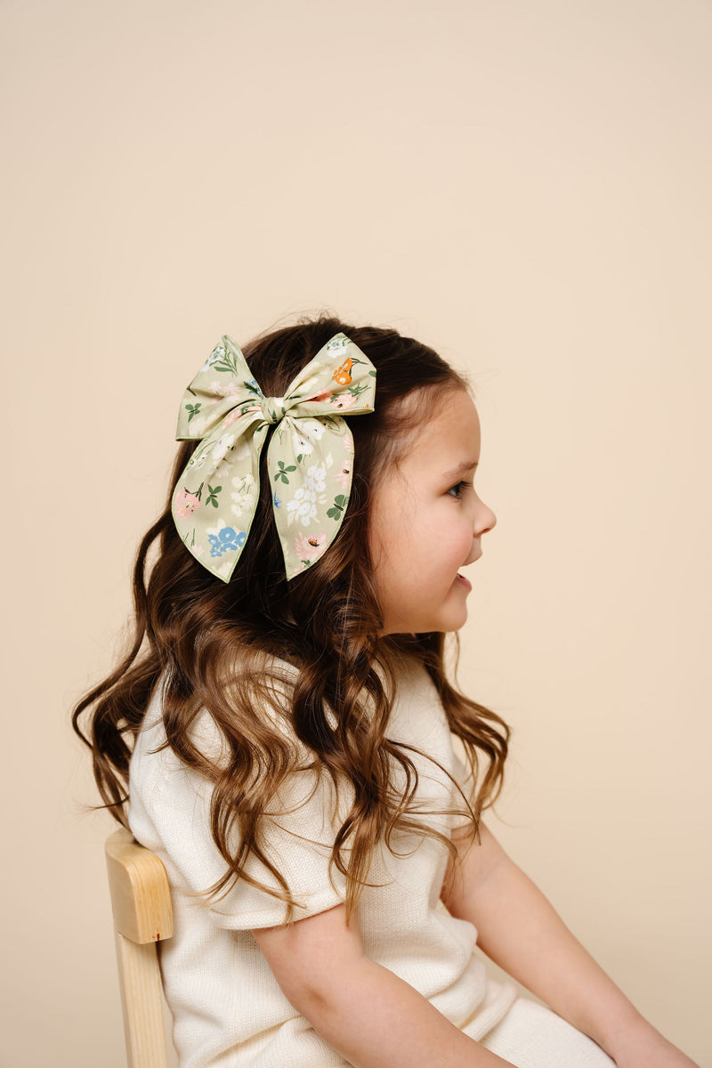 Lou Lou Bow Club Subscription