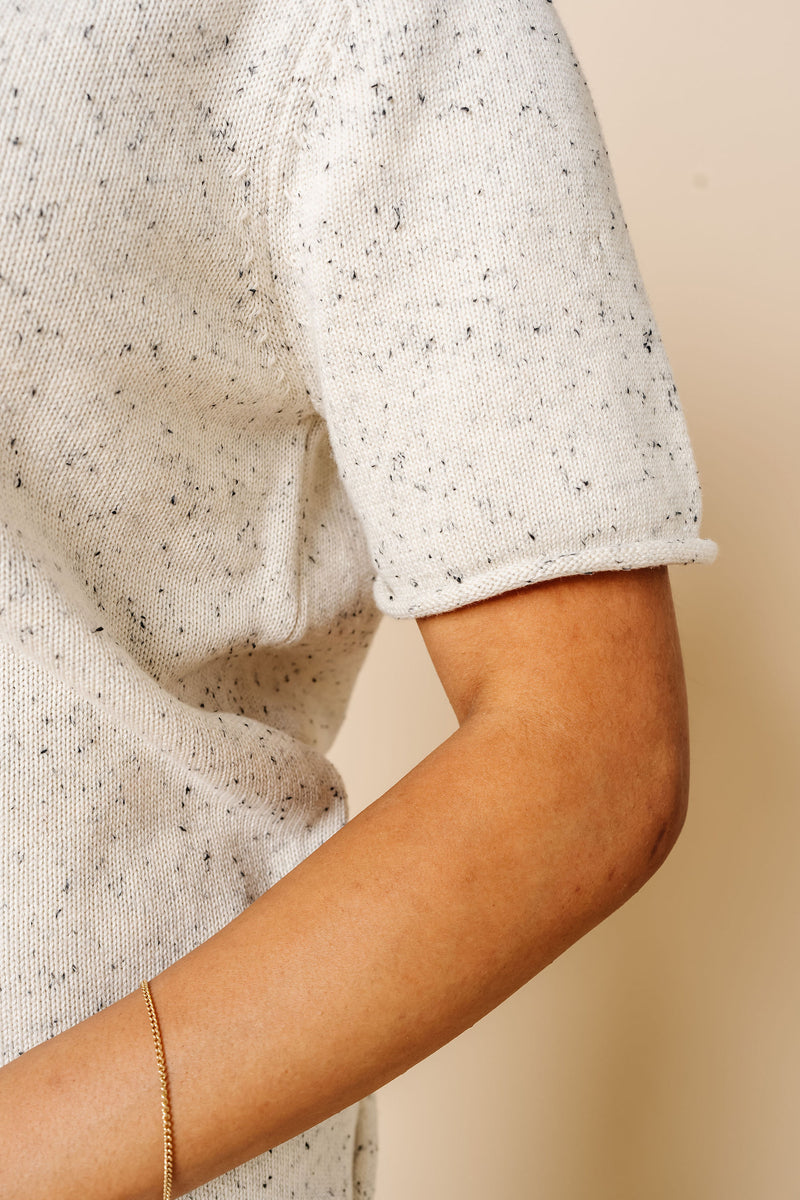 Knit Women's Short Sleeve Tee - Cream Speckle