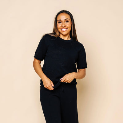 Knit Women's Short Sleeve Tee - Black