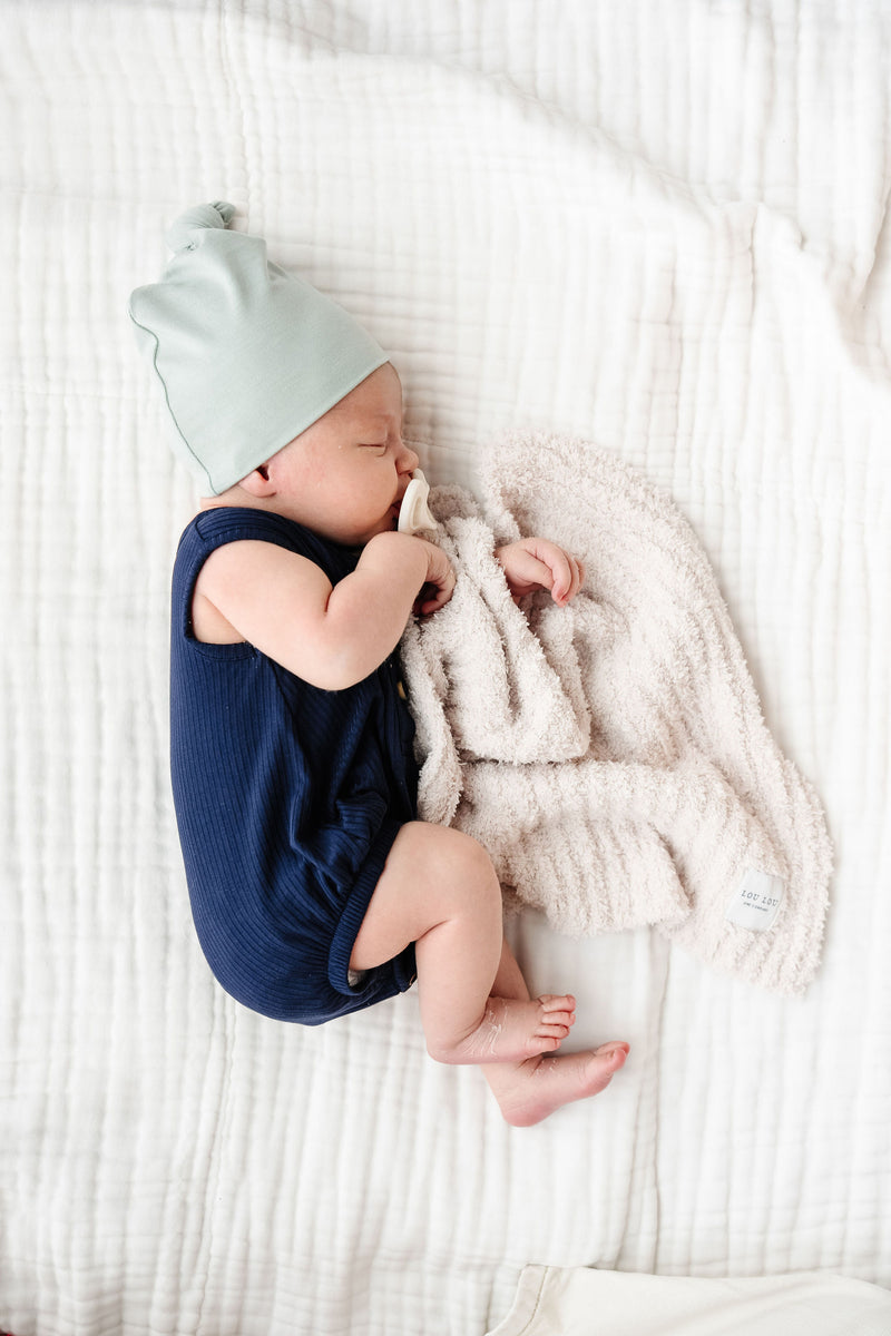 Joey Top Knot Hat