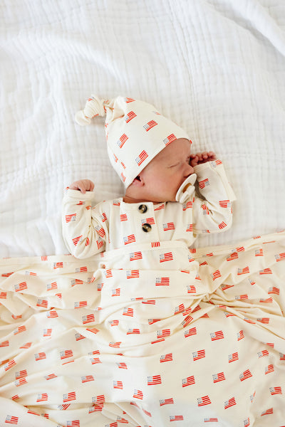 Betsy Newborn Hat Bundle (Gown)