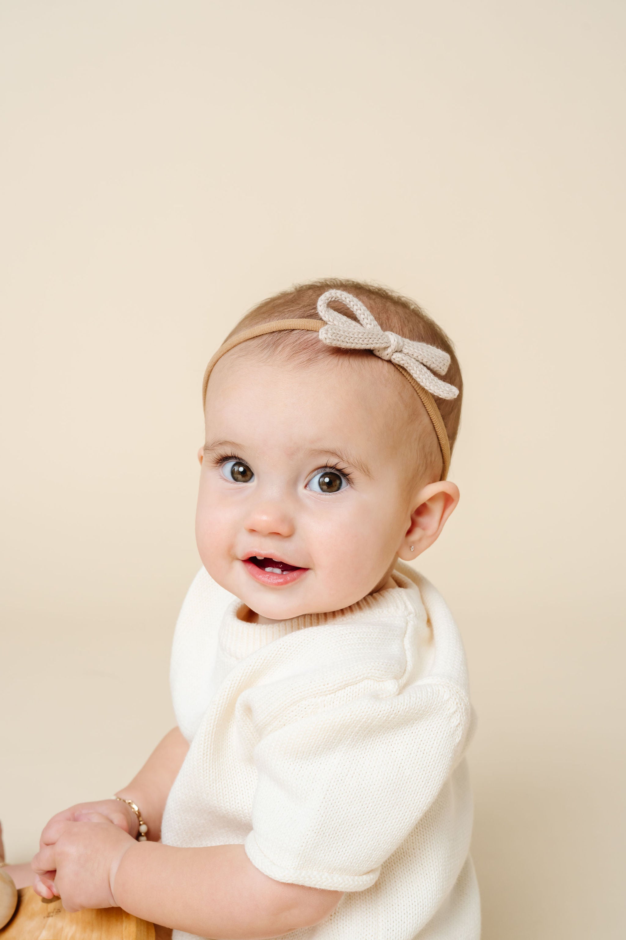 Sweater Bow - Tan Knit
