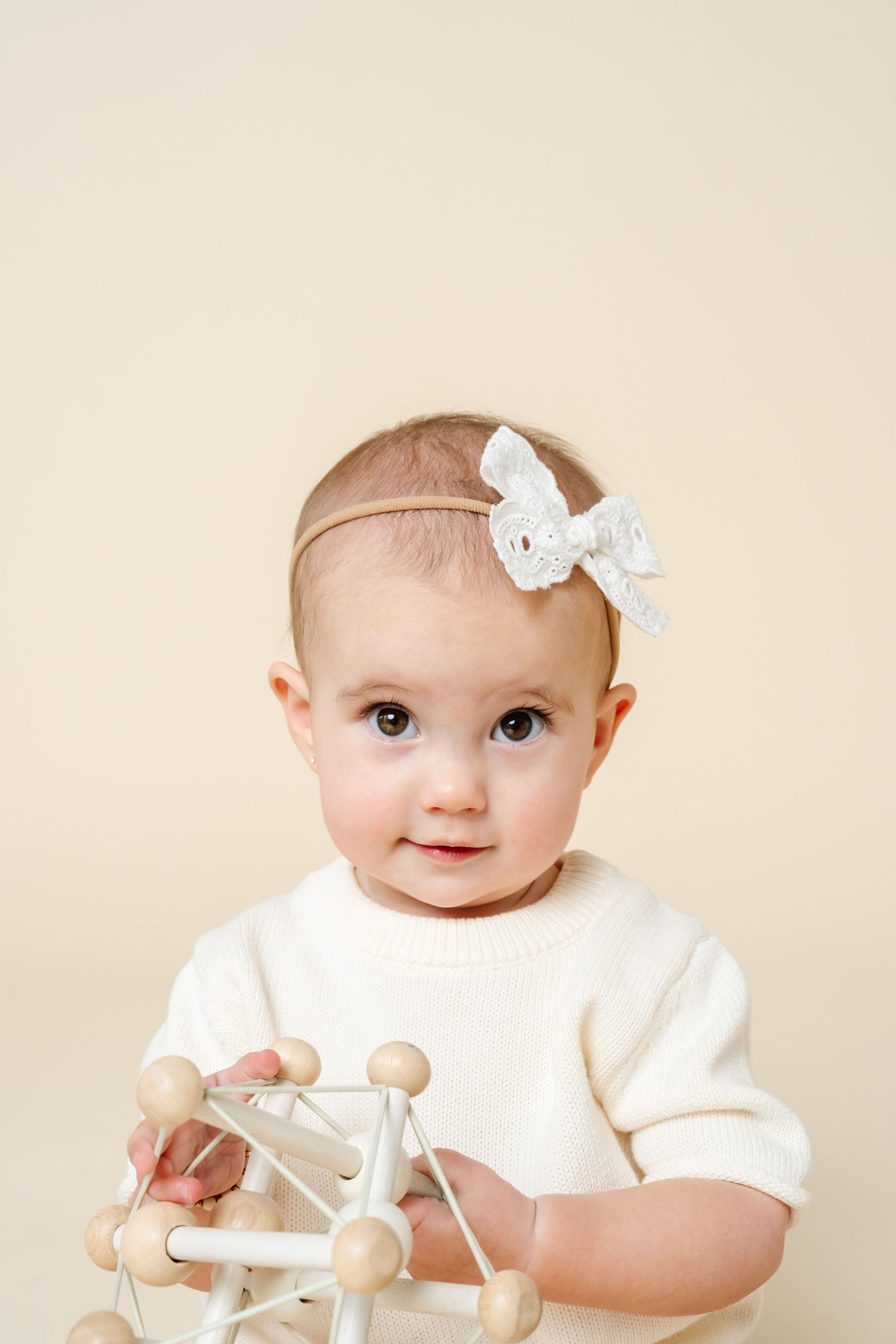 Lace Bow - White Daisy Eyelet Headband