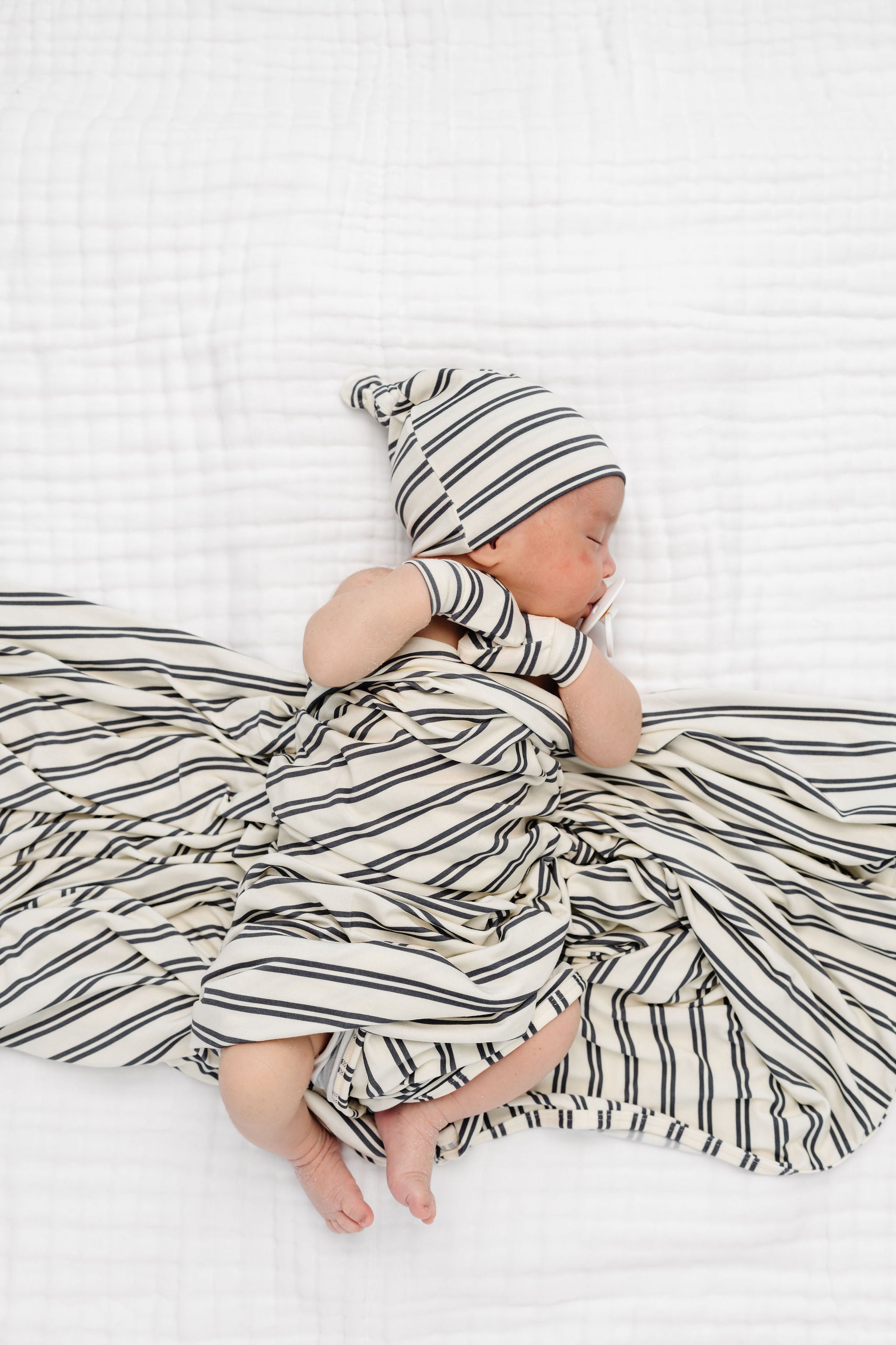 Vinnie Newborn Hat Bundle + Top + Bottoms
