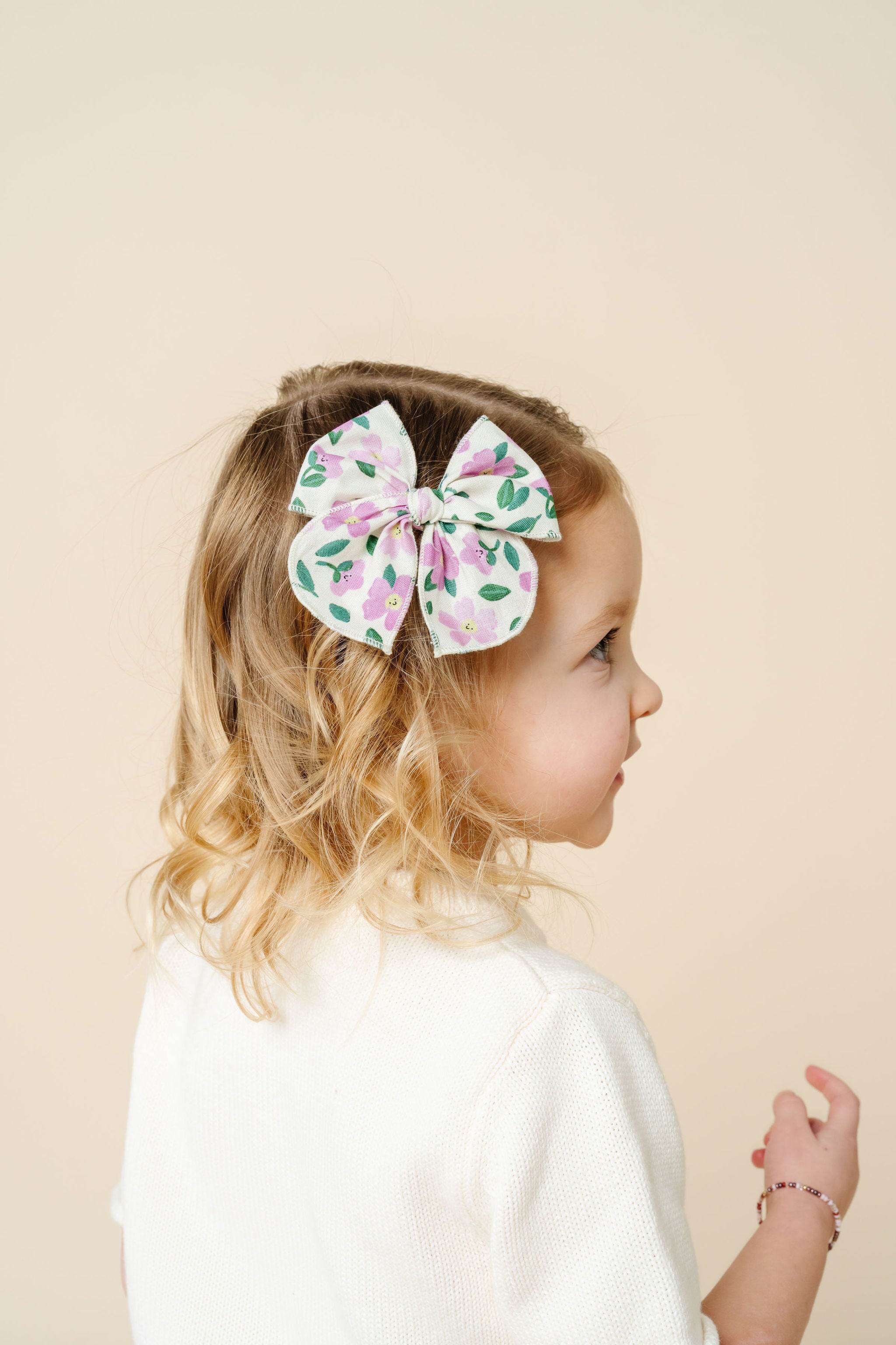 Lou Lou Bow Club Subscription