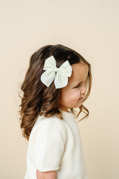 Heirloom Bow - Bunny Garden Clip