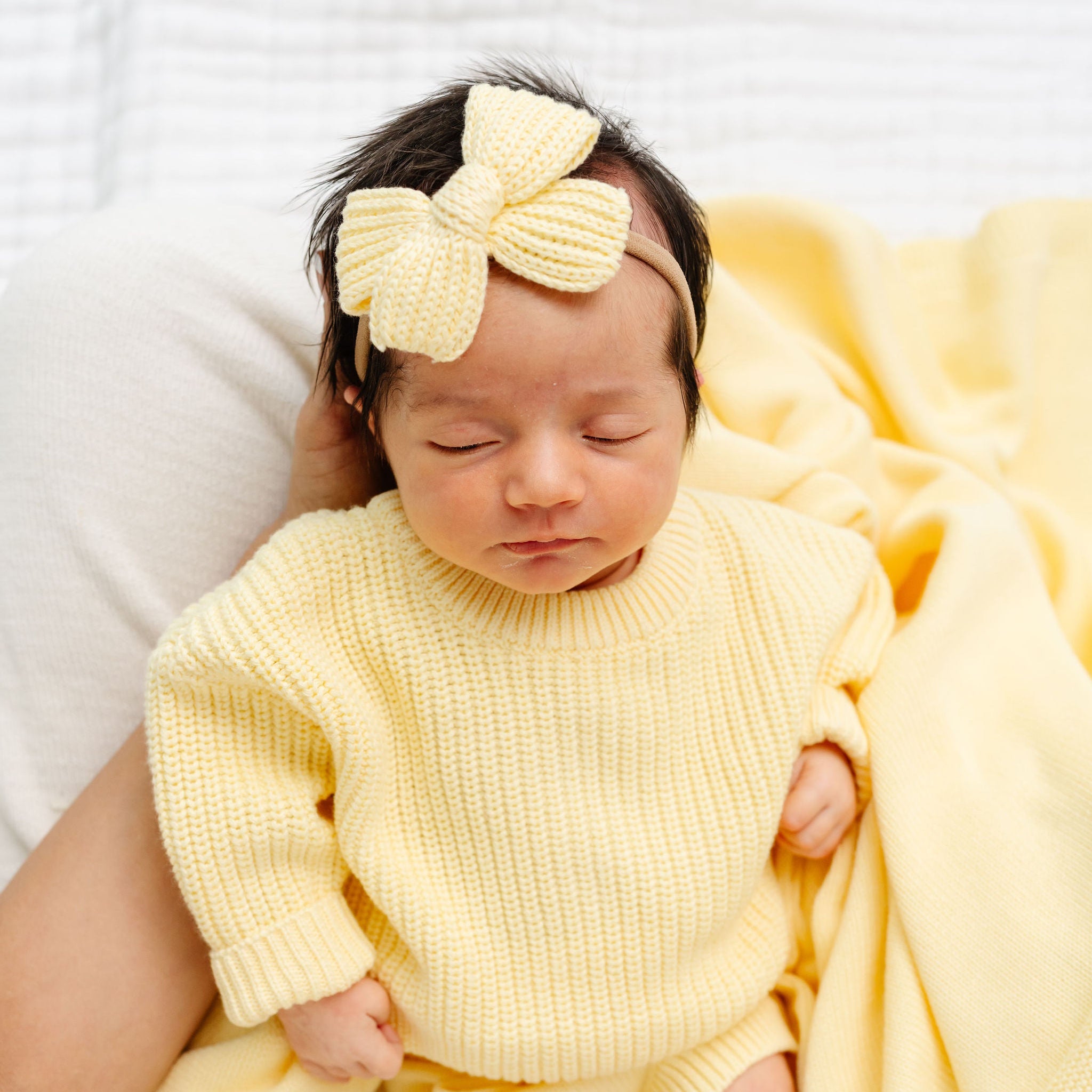 Sweater Bow - Butter Yellow Chunky Knit