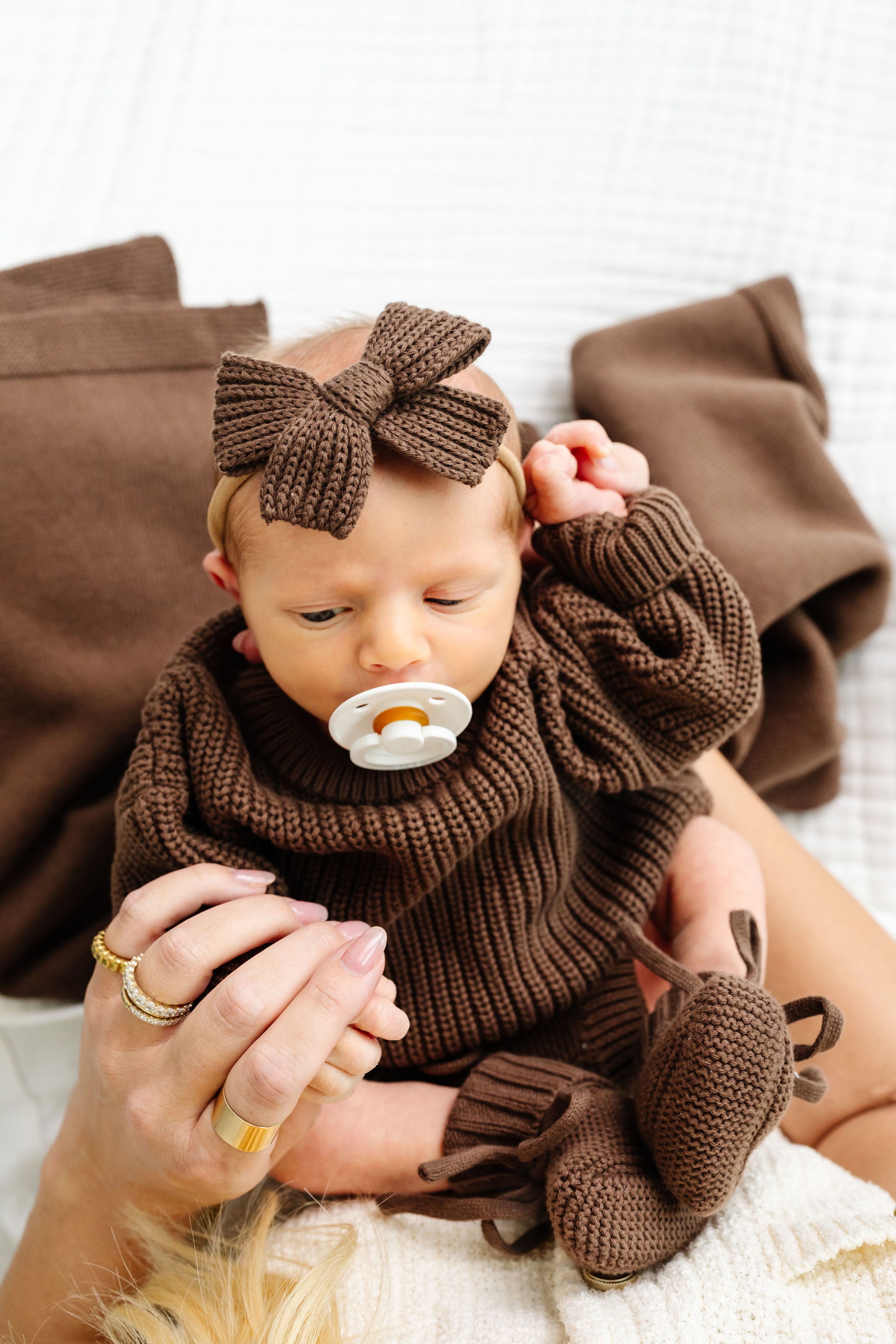 Sweater Bow - Cocoa Chunky Knit
