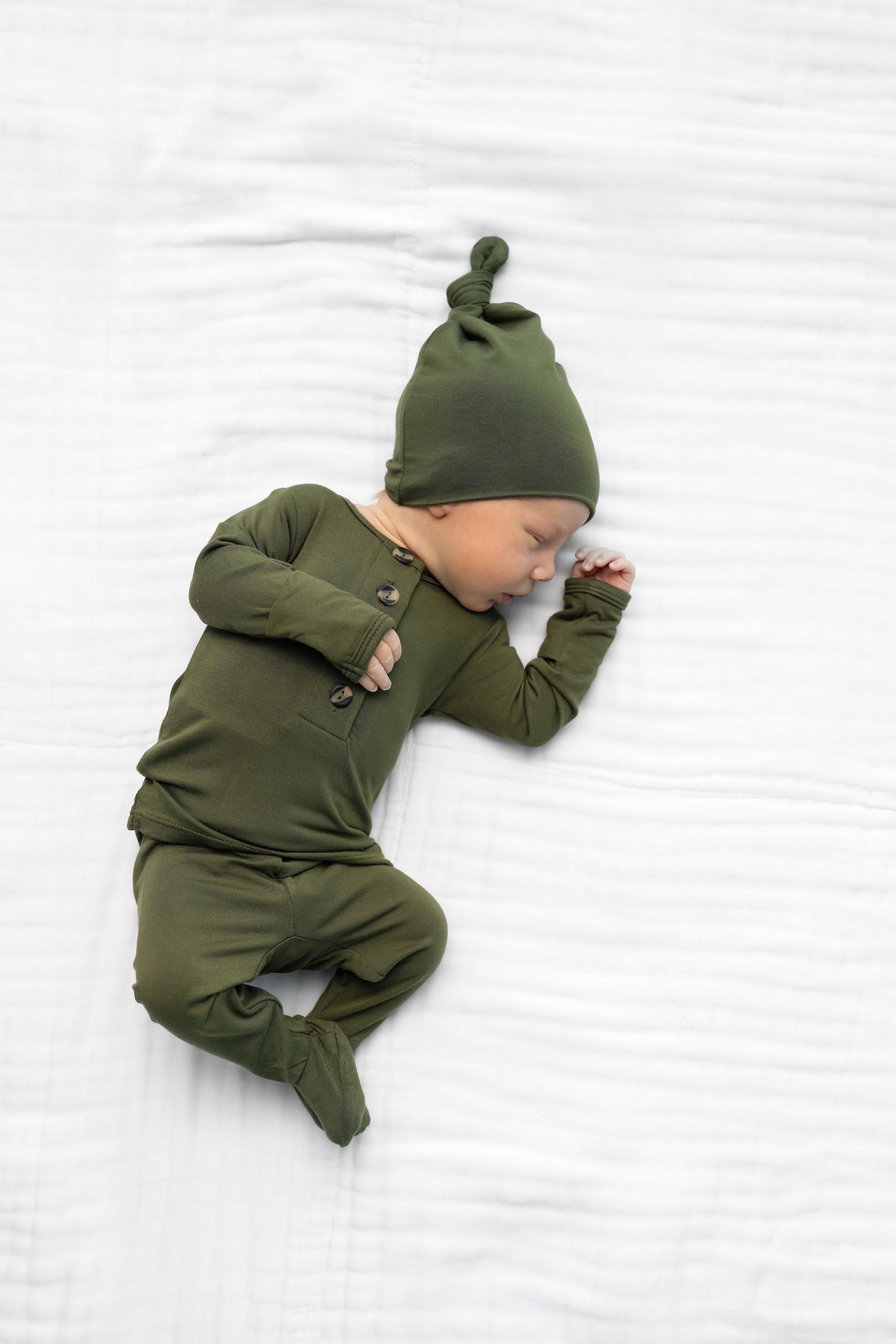 Riley Newborn Hat Bundle (Top + Bottom)