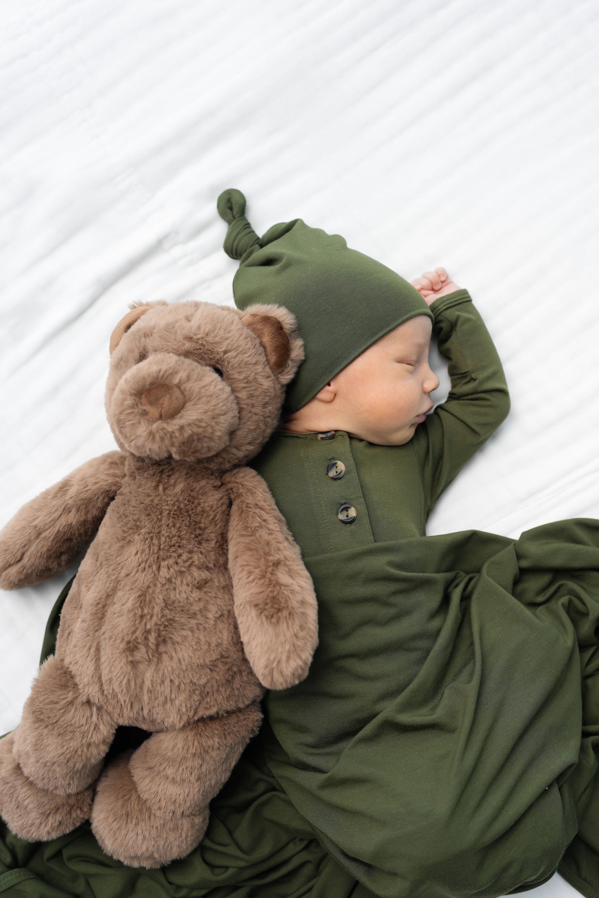 Riley Newborn Hat Bundle (Top + Bottom)