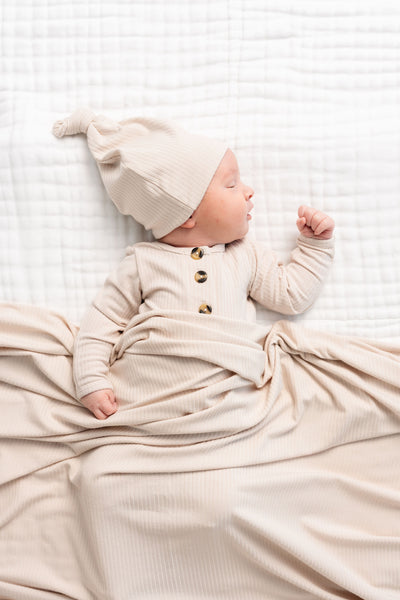 Newborn Gift Bundle: Cove