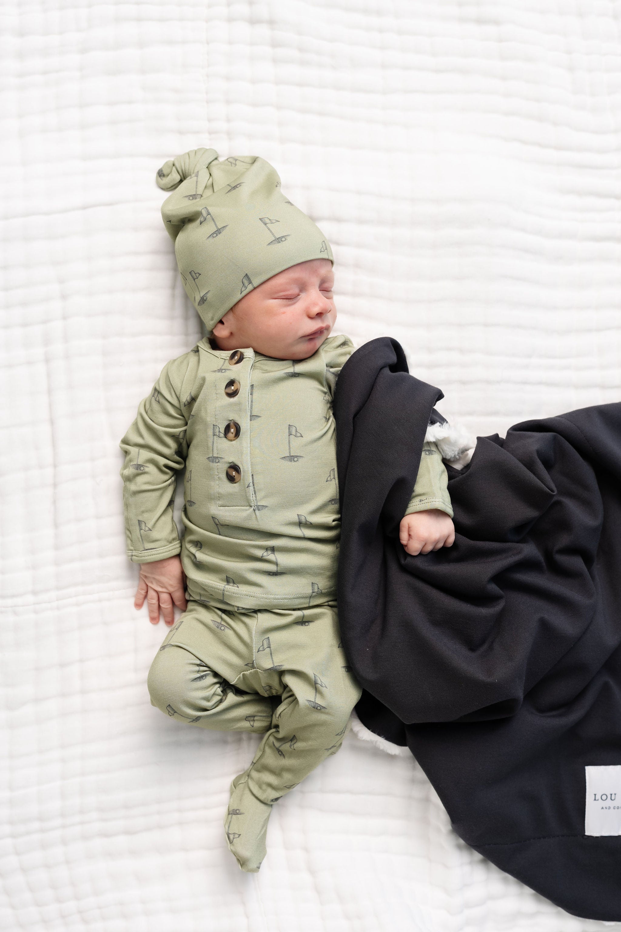 Cal Newborn Hat Bundle (Top + Bottom)