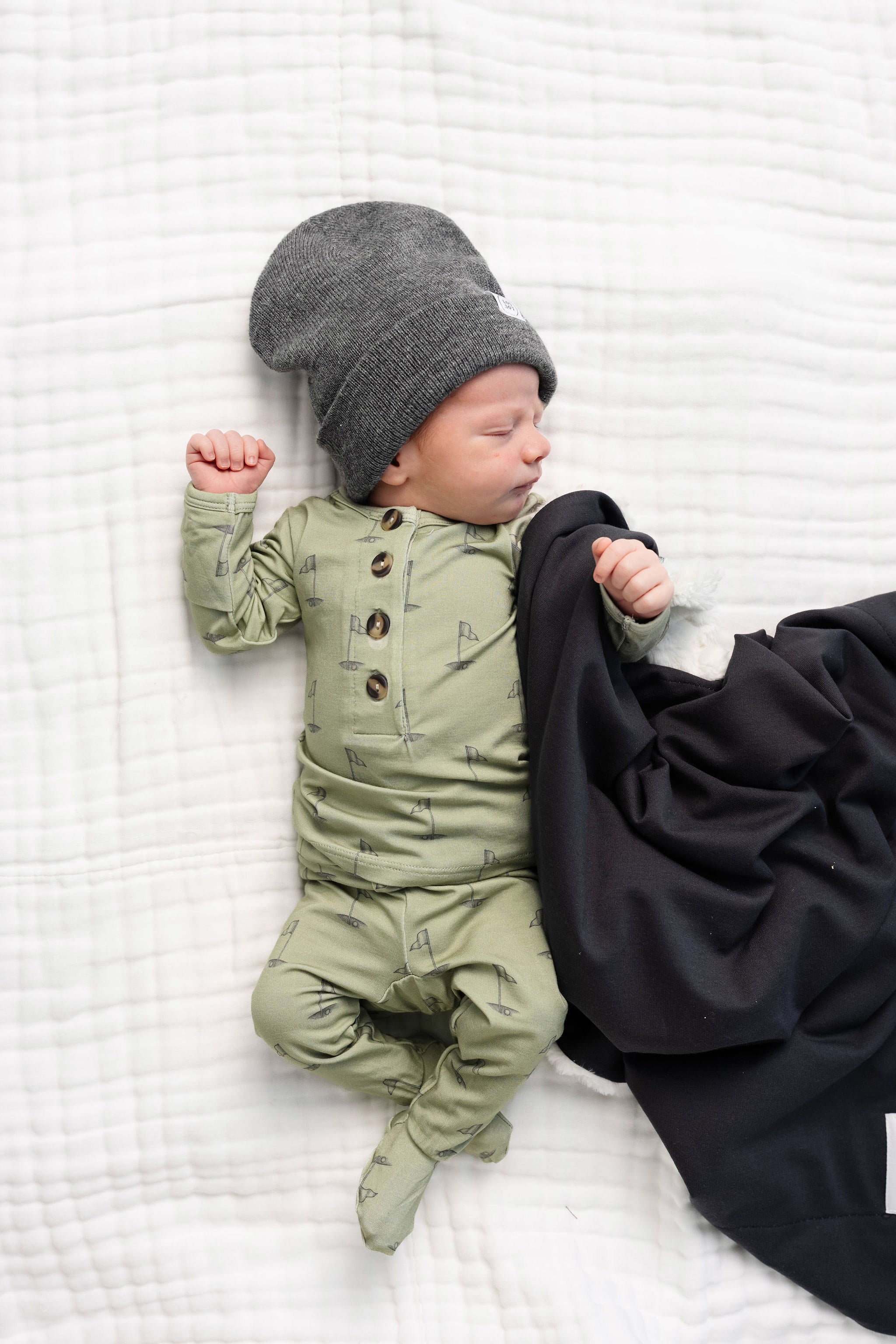 Cal Newborn Hat Bundle (Top + Bottom)