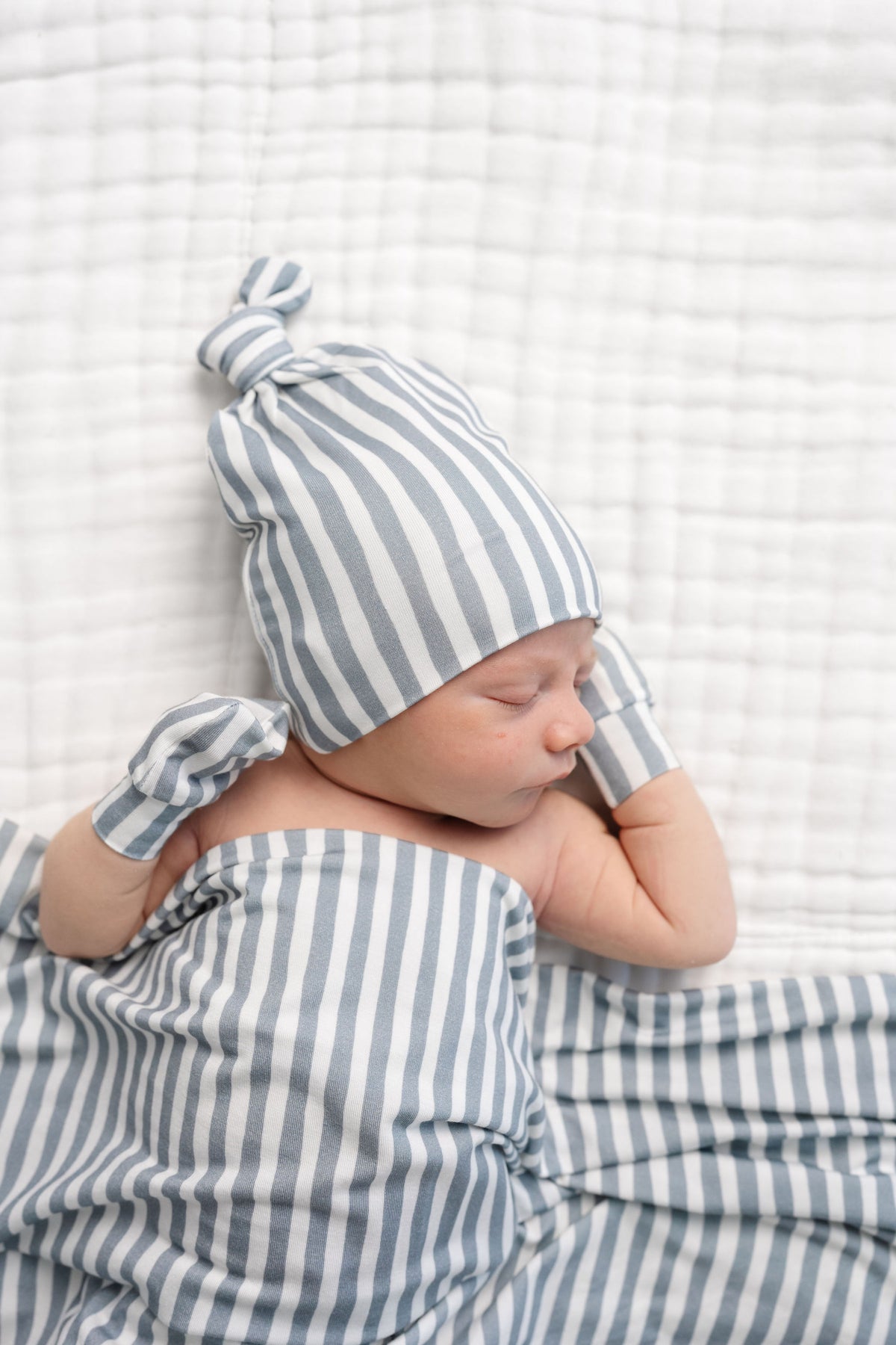 Tatum Newborn Hat Bundle + Knotted Gown