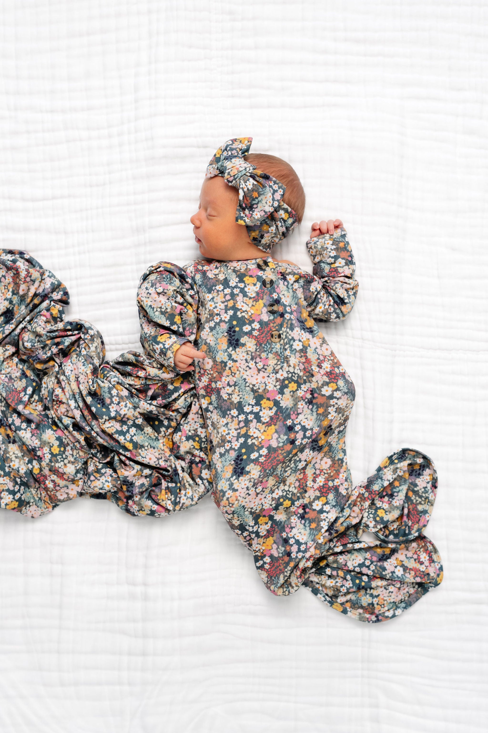 Aria Newborn Headband Bundle (Gown)