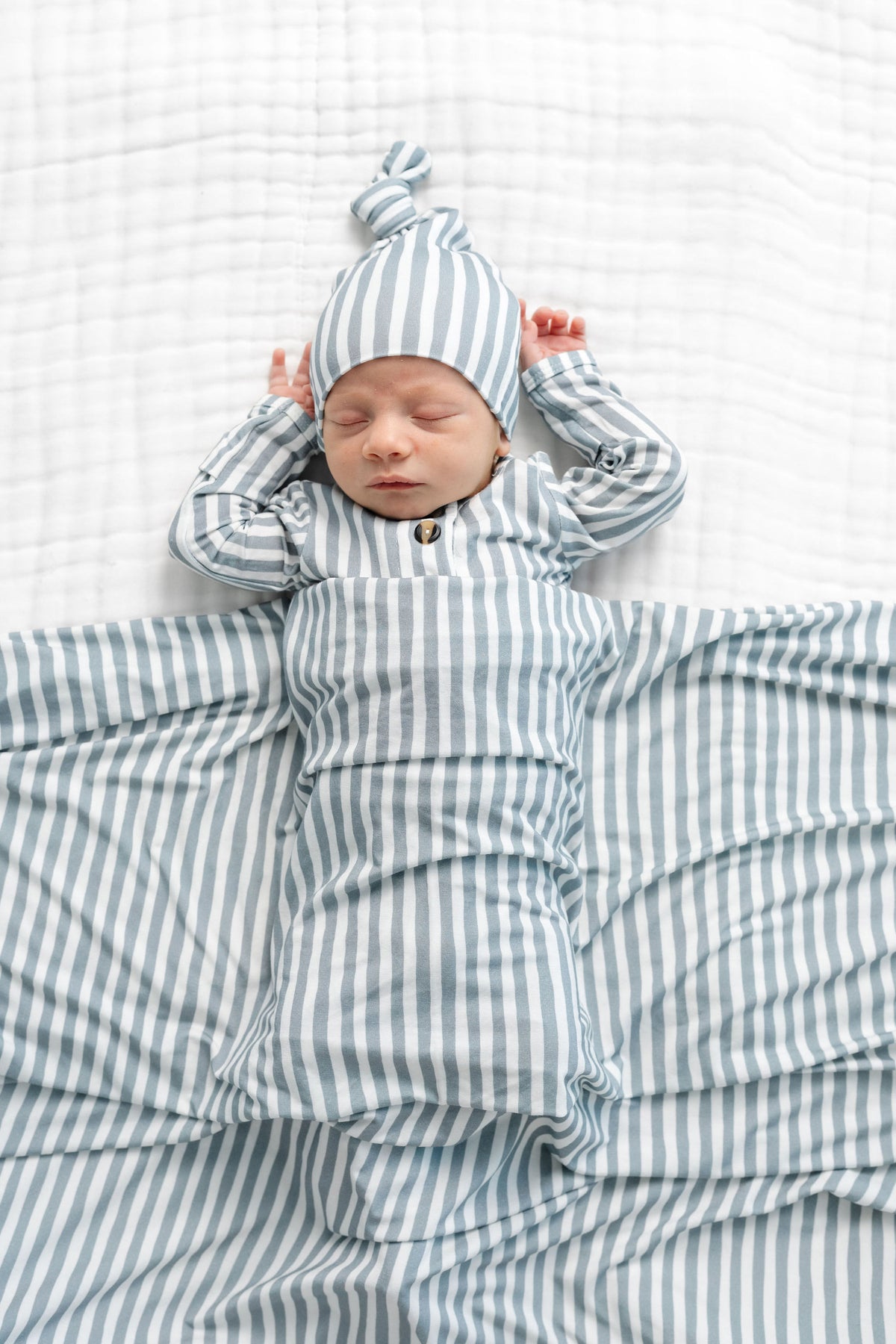 Tatum Newborn Hat Bundle + Knotted Gown