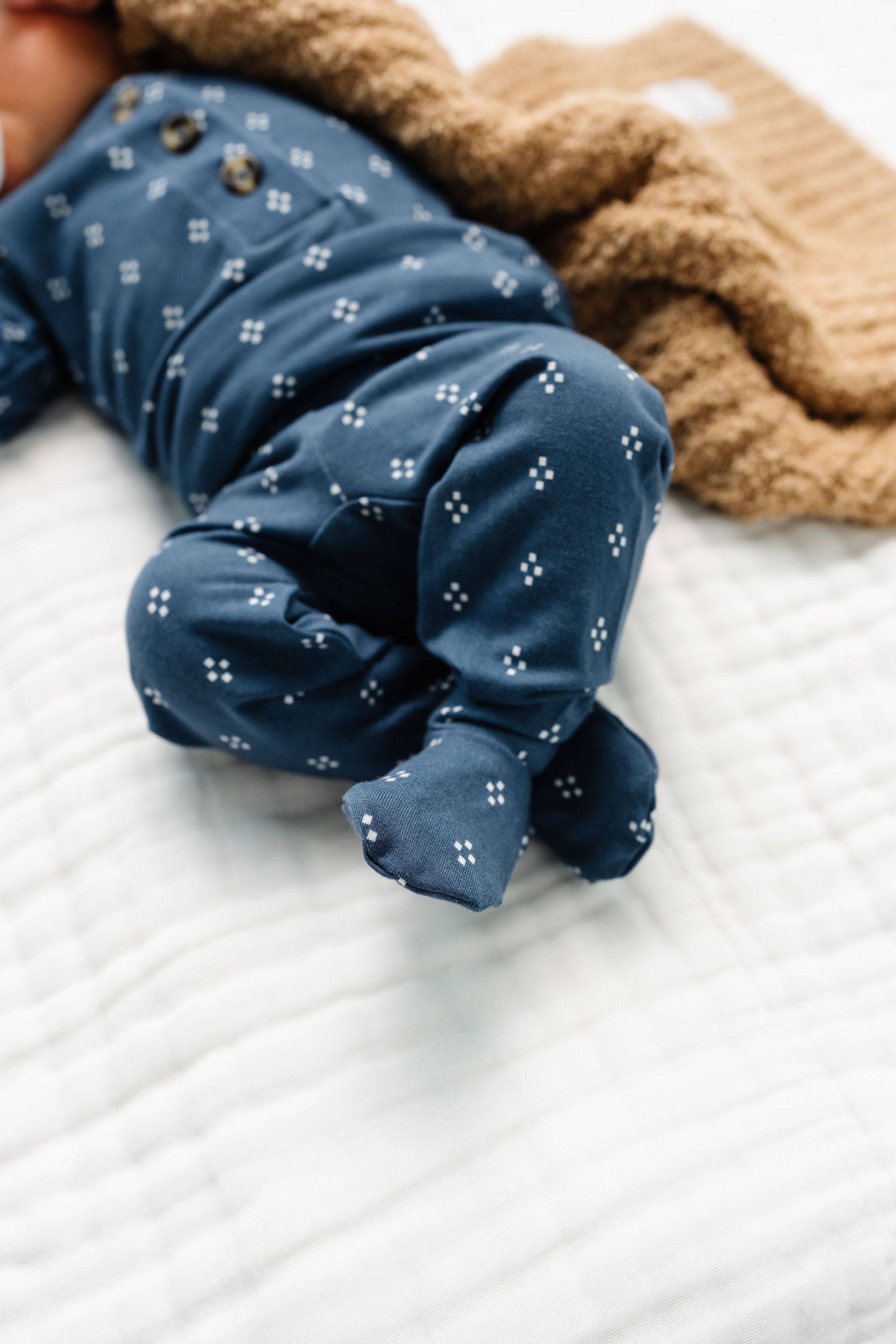 Benson Newborn Hat Bundle (Top + Bottom)