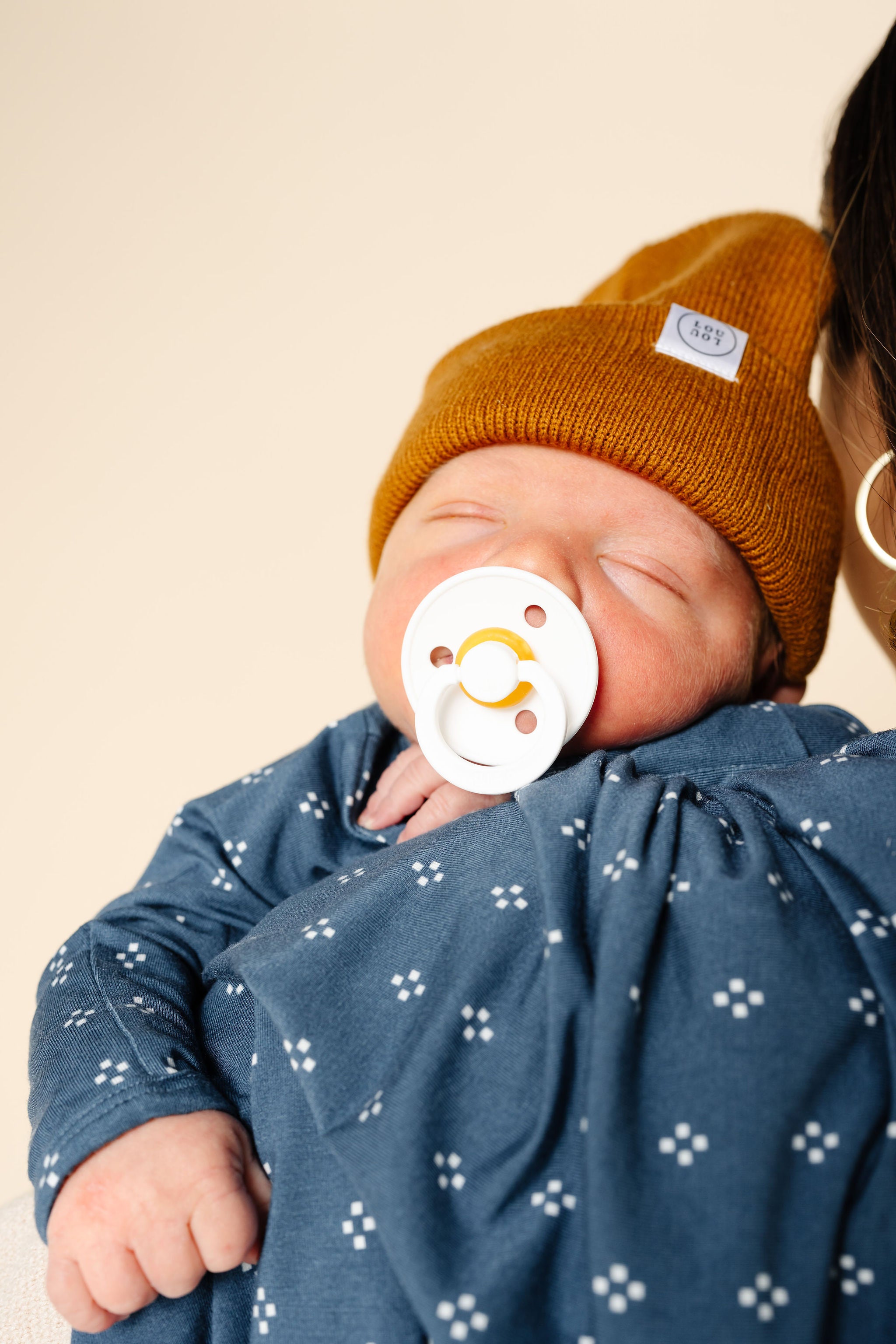 Benson Newborn Hat Bundle (Gown)