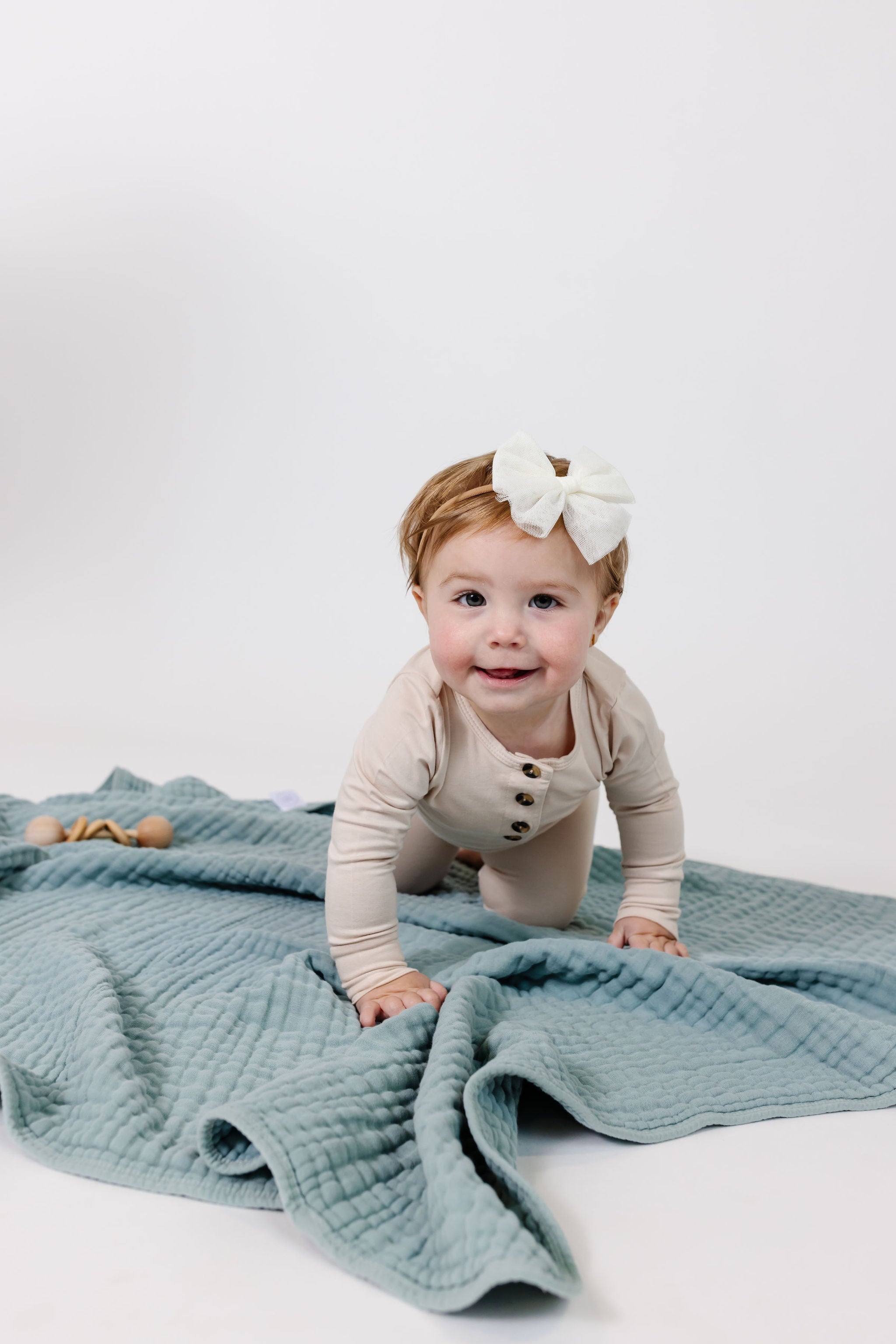 Pre-Order: Tulle Bow - Ivory Headband