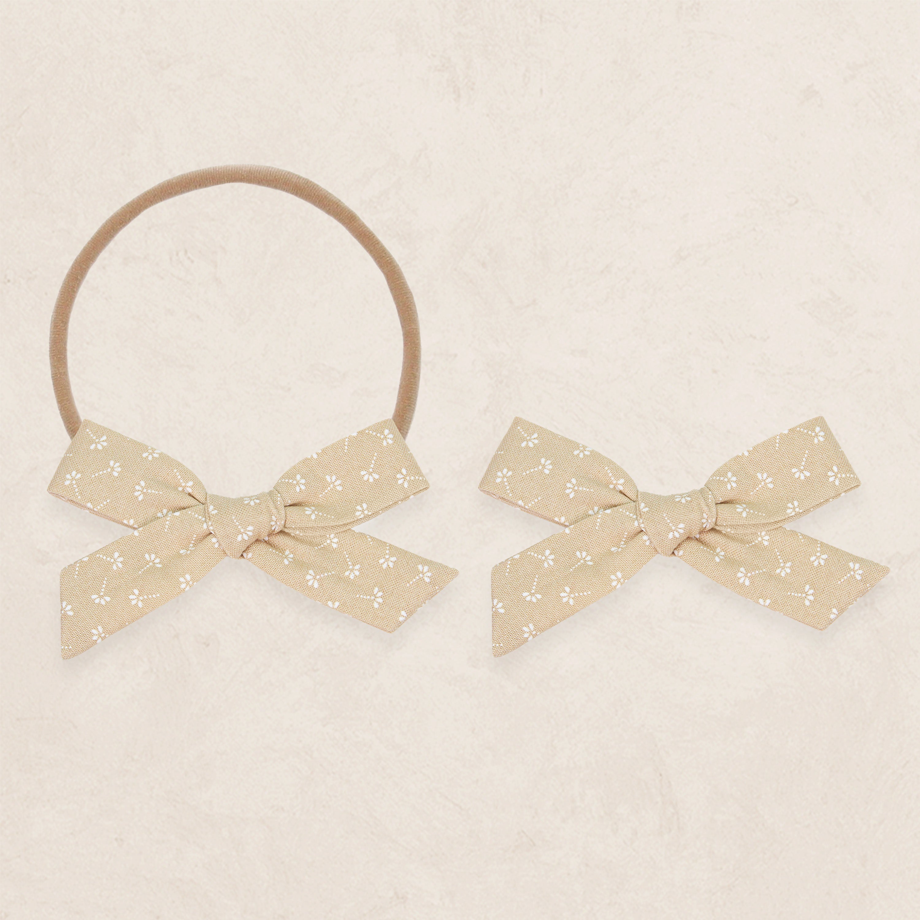 Classic Bow - Dainty Tan Flower Petite