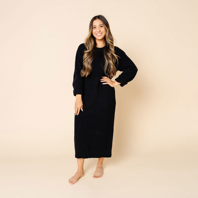 Knit Women's Sweater Maxi Dress - Black